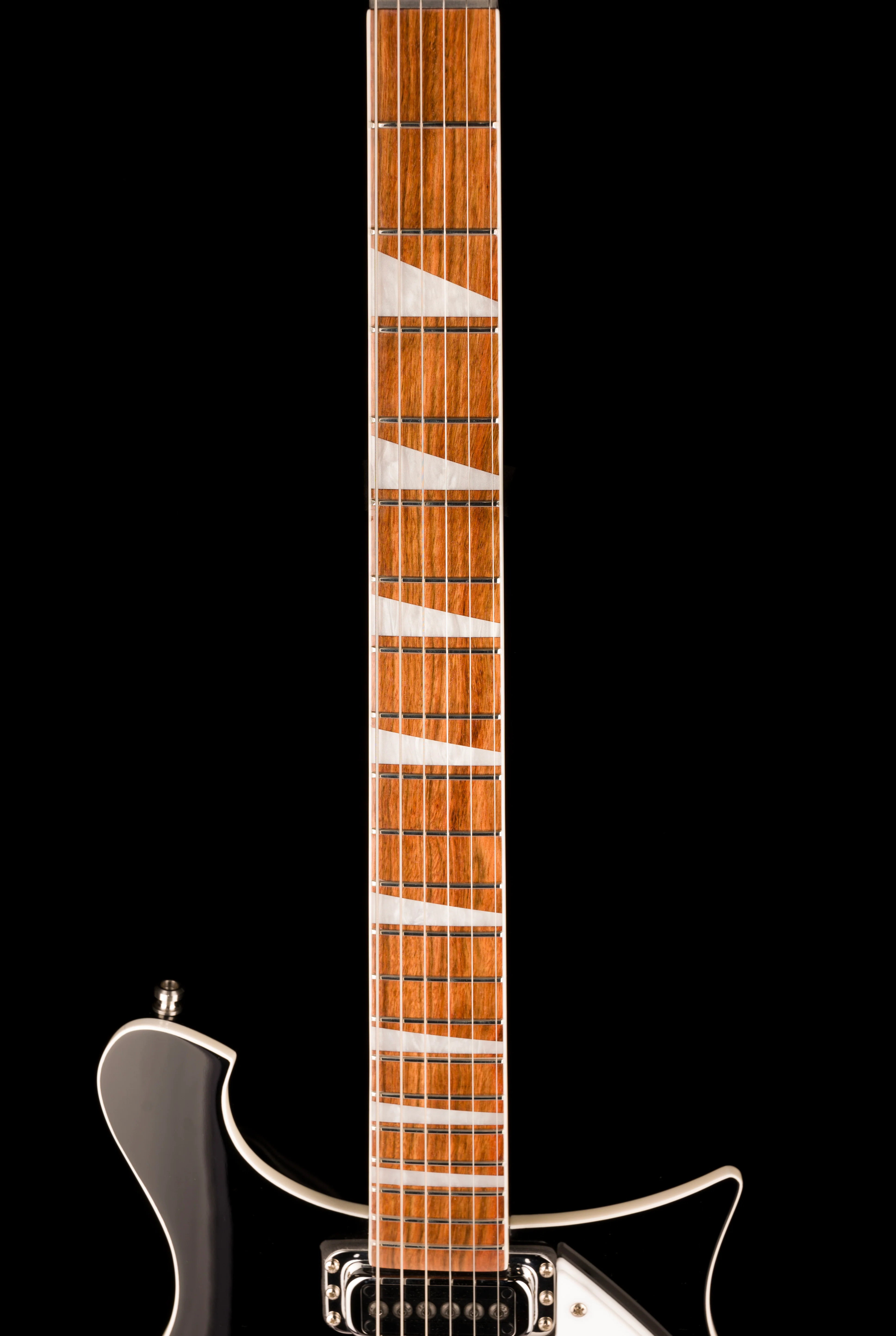 Rickenbacker 620JG Jetglo Electric Guitar With Case - Image 11