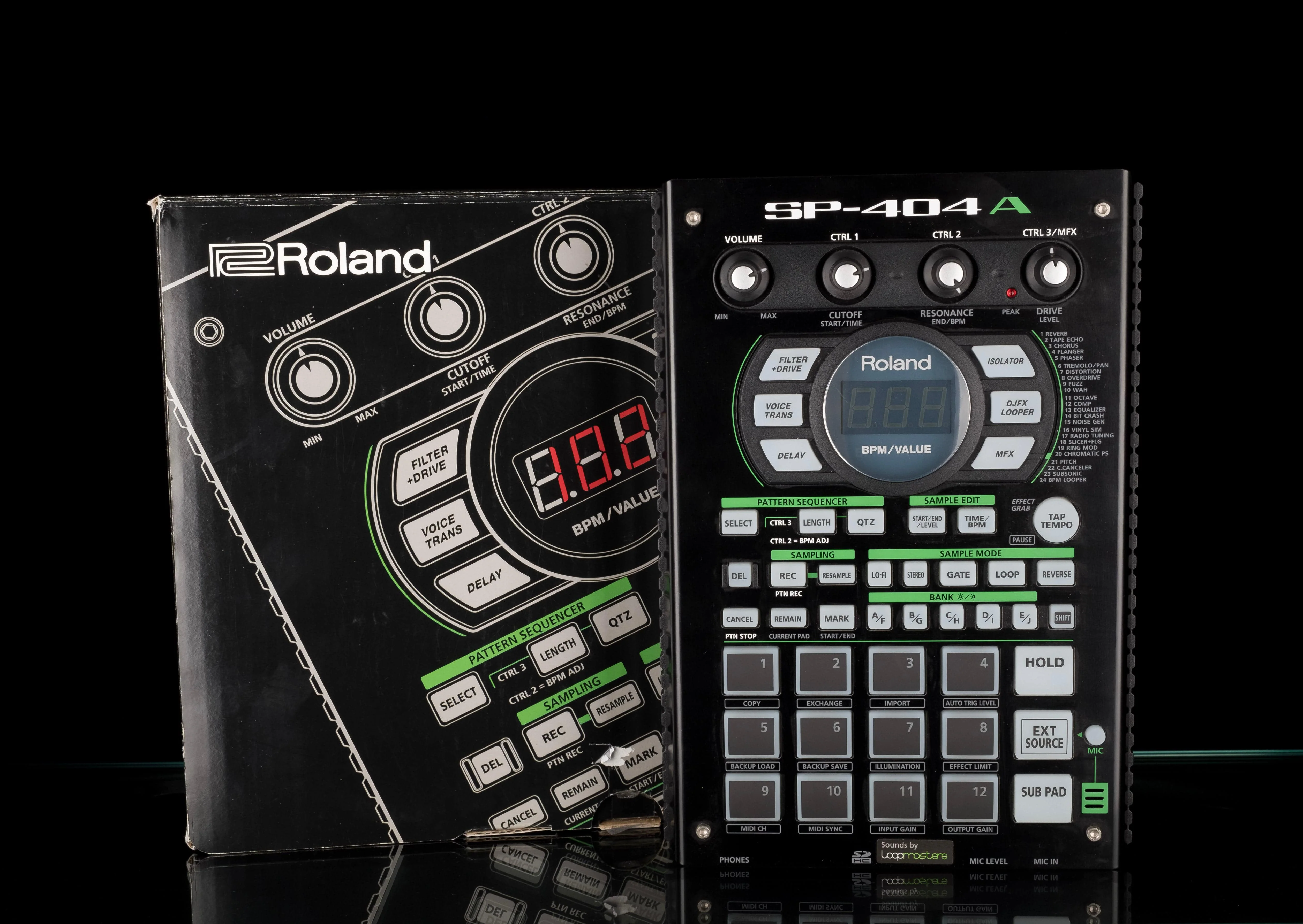 Pre Owned Roland SP-404A Linear Wave Sampler With Original Box - Image 9