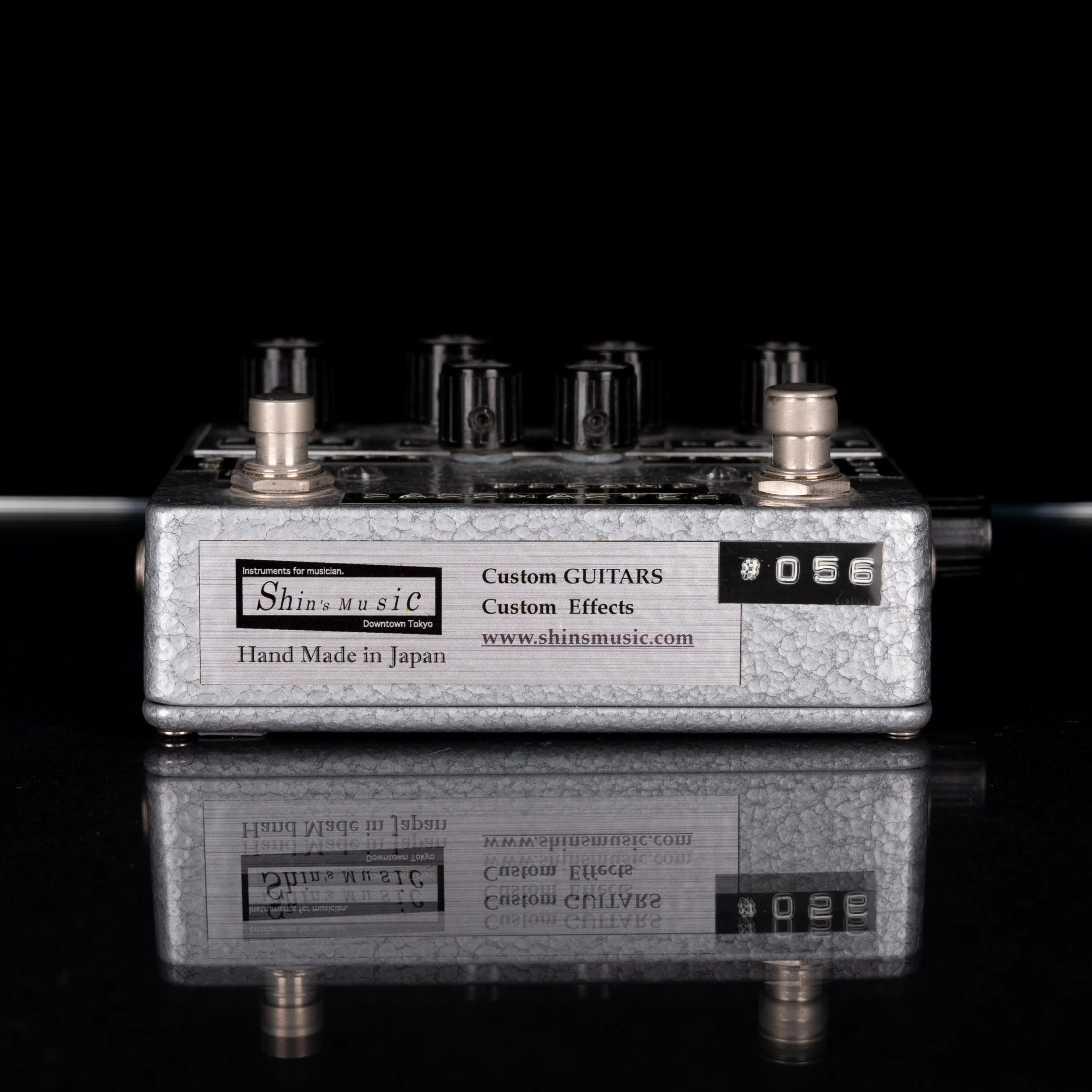 Shin Music Bassmaster Silver #056 Preamp/Drive Silver - Image 4