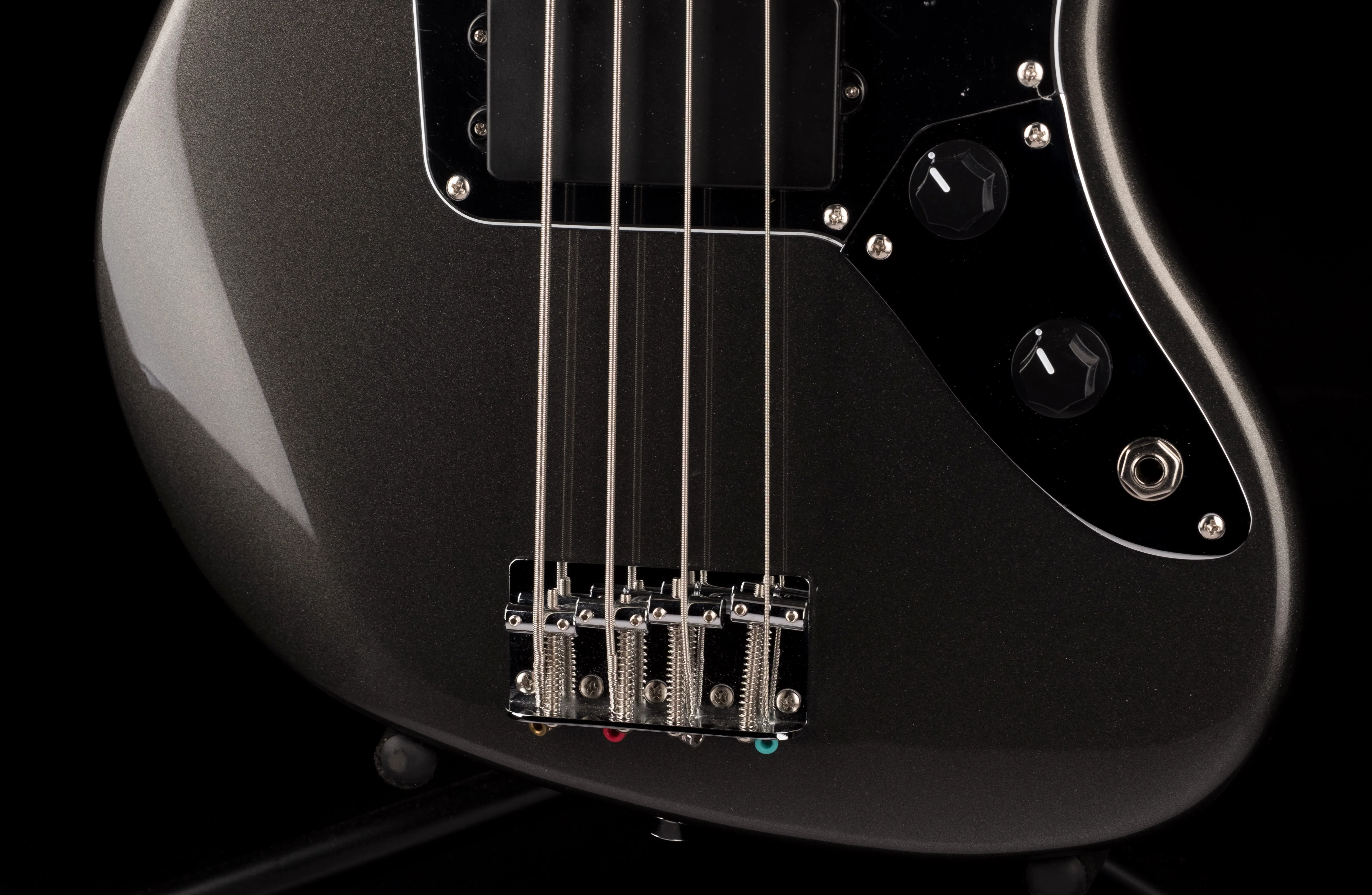 Squier Affinity Jaguar Bass H Charcoal Frost Metallic ***B-Stock*** - Image 6