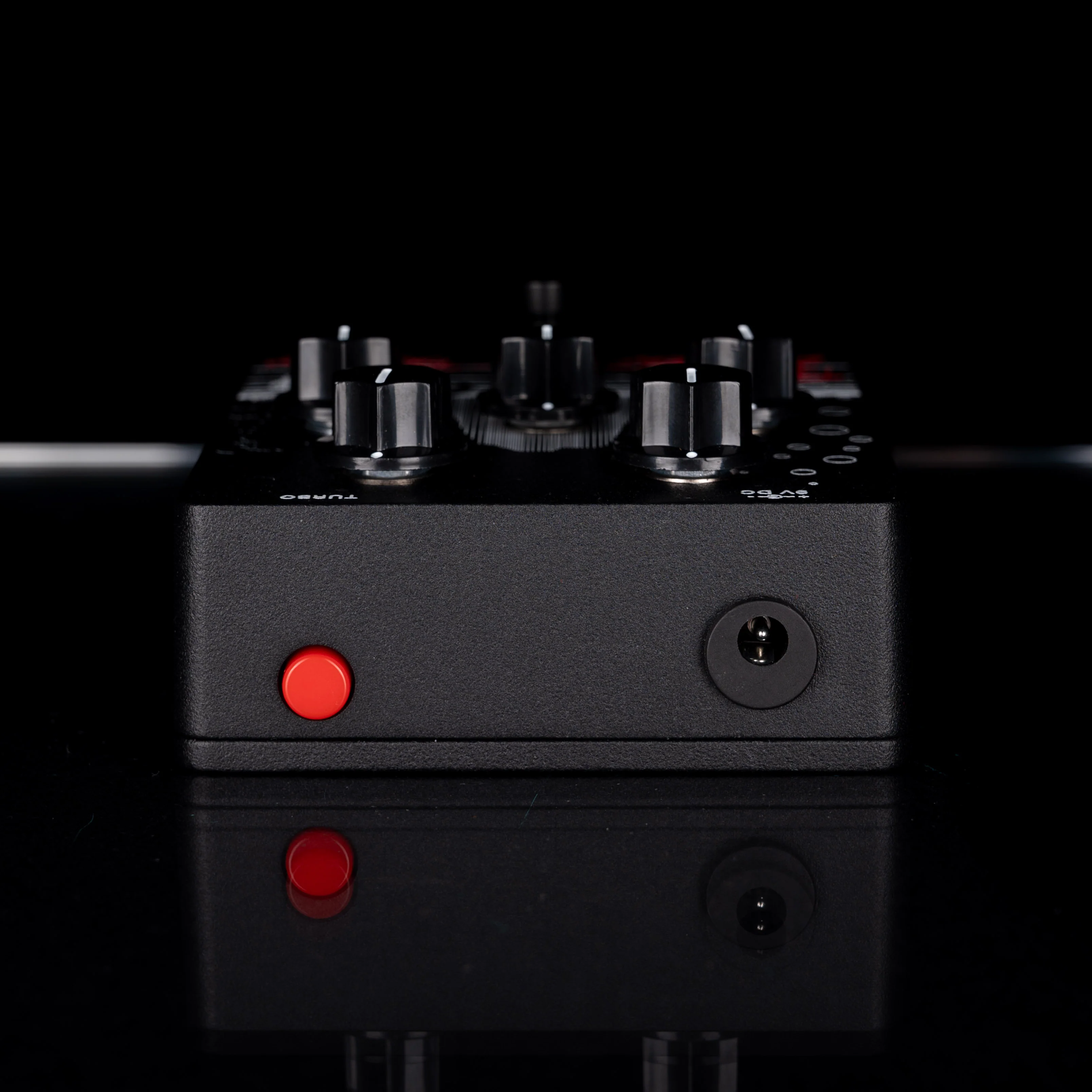 Supercool The Barstow Bat Distortion Pedal Dealer Exclusive Black - Image 3