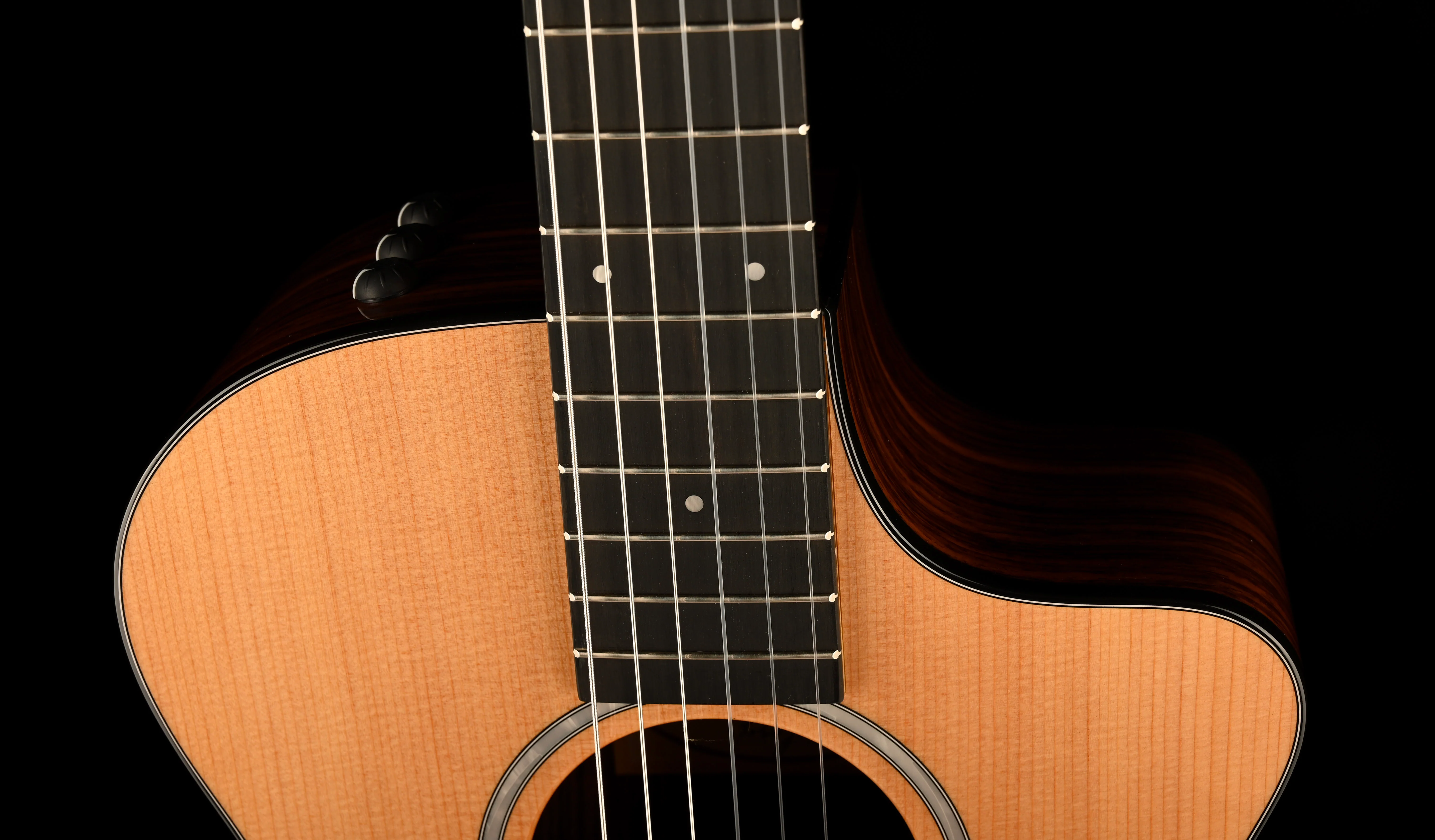 Taylor 212ce-N Nylon Plus Acoustic Electric Guitar With Case - Image 4