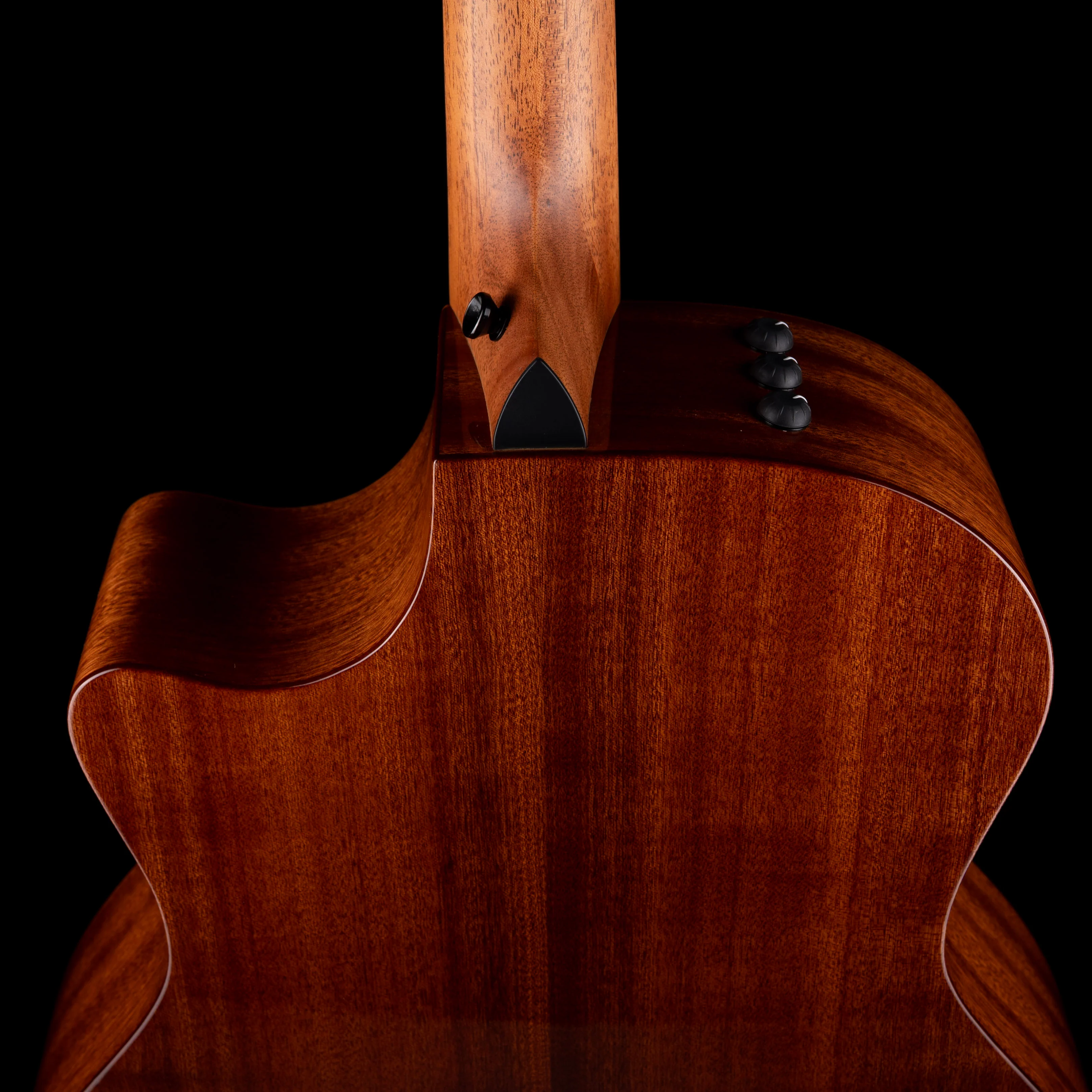 Taylor 314ce Studio Natural With Soft Case - Image 11