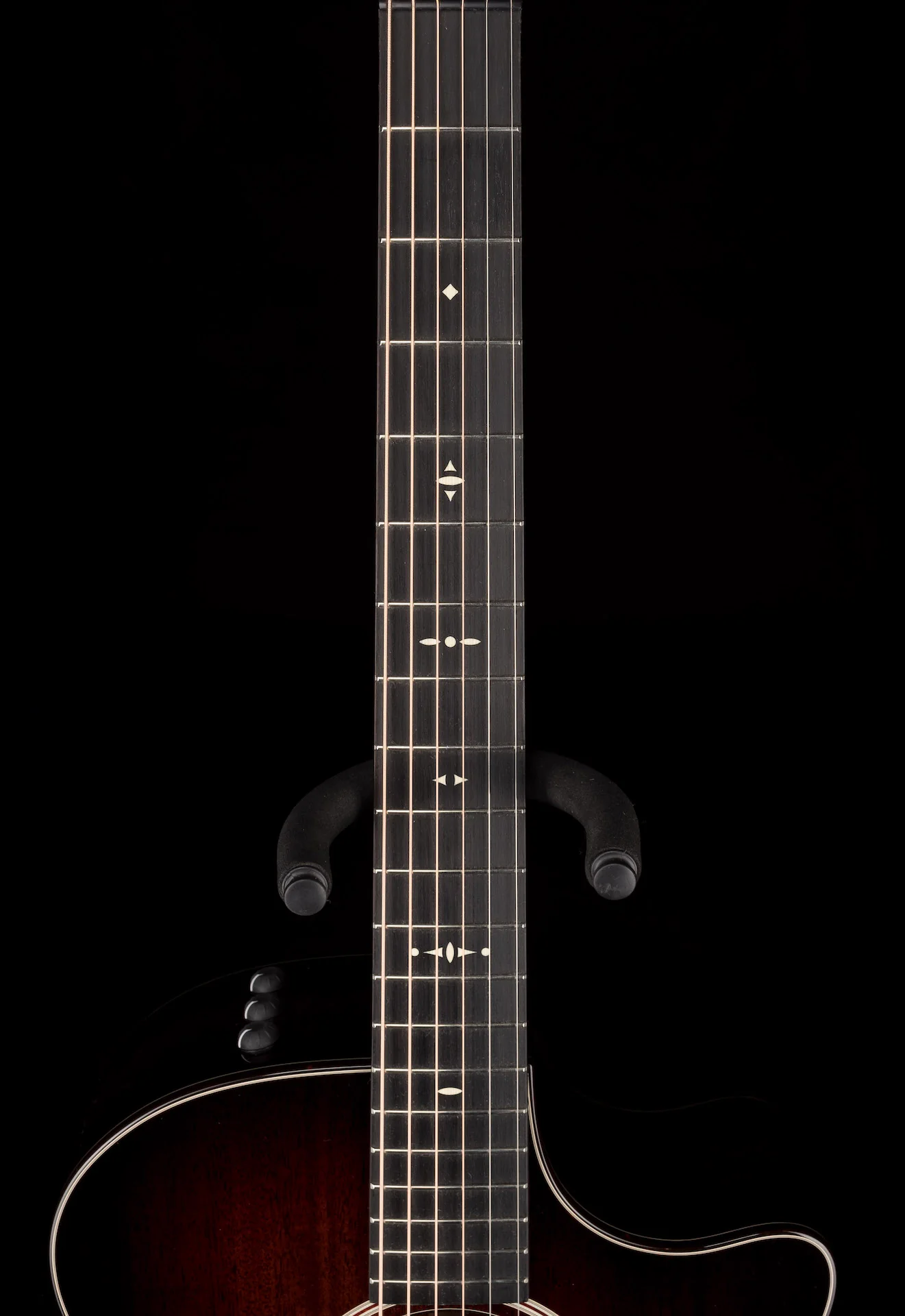 Taylor 524ce Acoustic Sunburst Electric Guitar With Case - Image 7