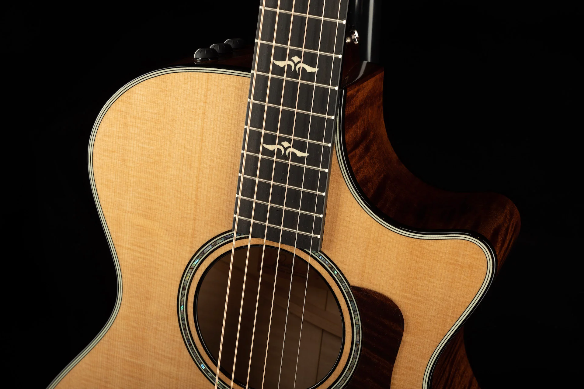 Taylor 612ce 12-Fret Grand Concert 12 Fret Acoustic Electric Guitar Sitka Spruce top With Case - Image 3