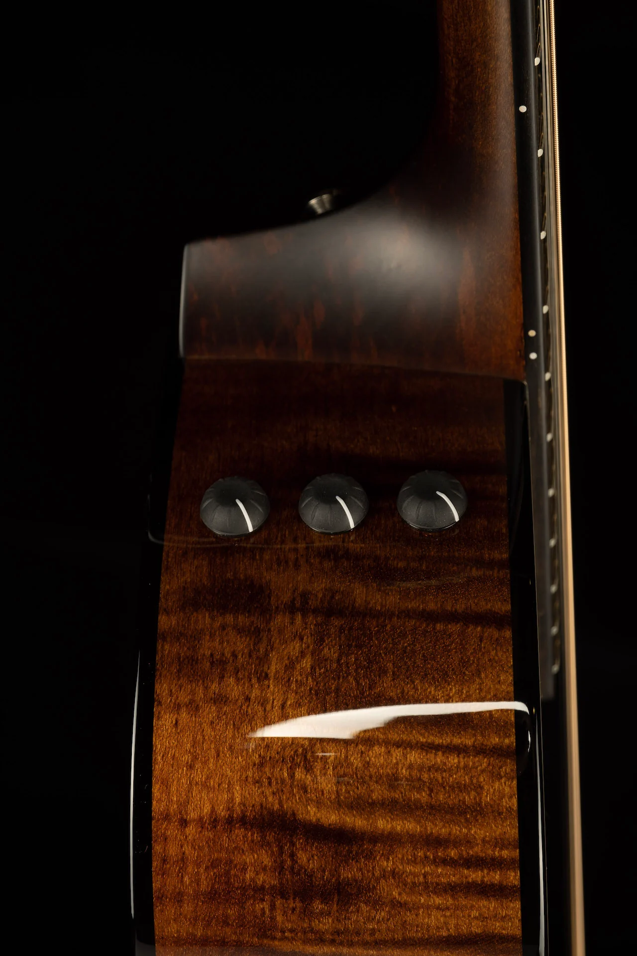 Taylor 612ce 12-Fret Grand Concert 12 Fret Acoustic Electric Guitar Sitka Spruce top With Case - Image 7