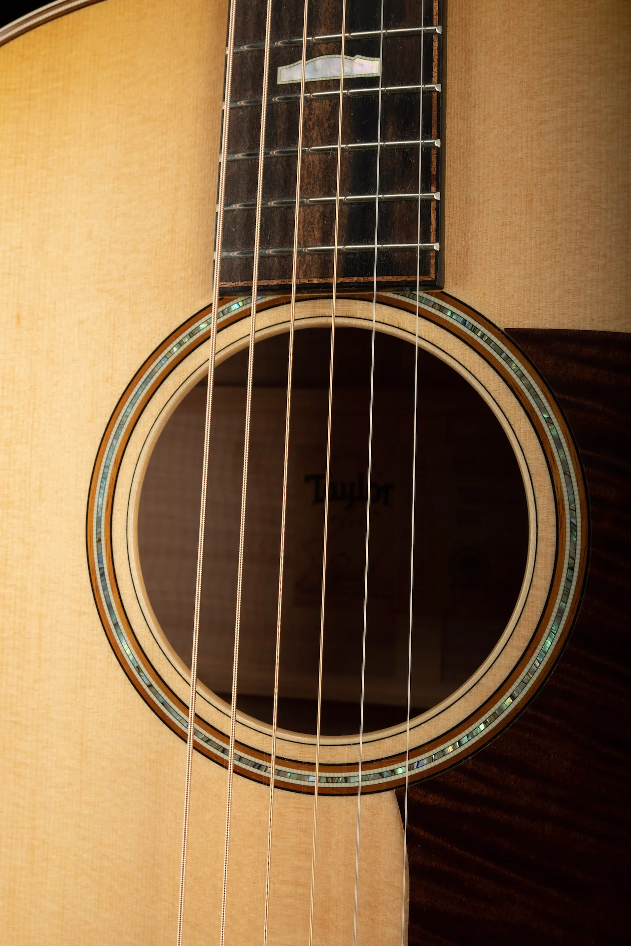Taylor 618e Acoustic Electric Guitar Spruce/Maple With Case - Demo - Image 9