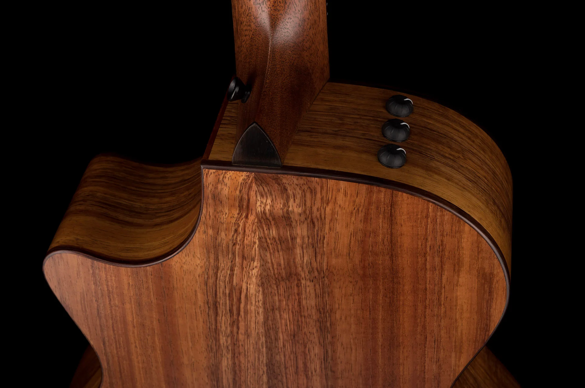 Taylor 722ce Koa Grand Concert Acoustic Electric Guitar With Case - Demo - Image 18