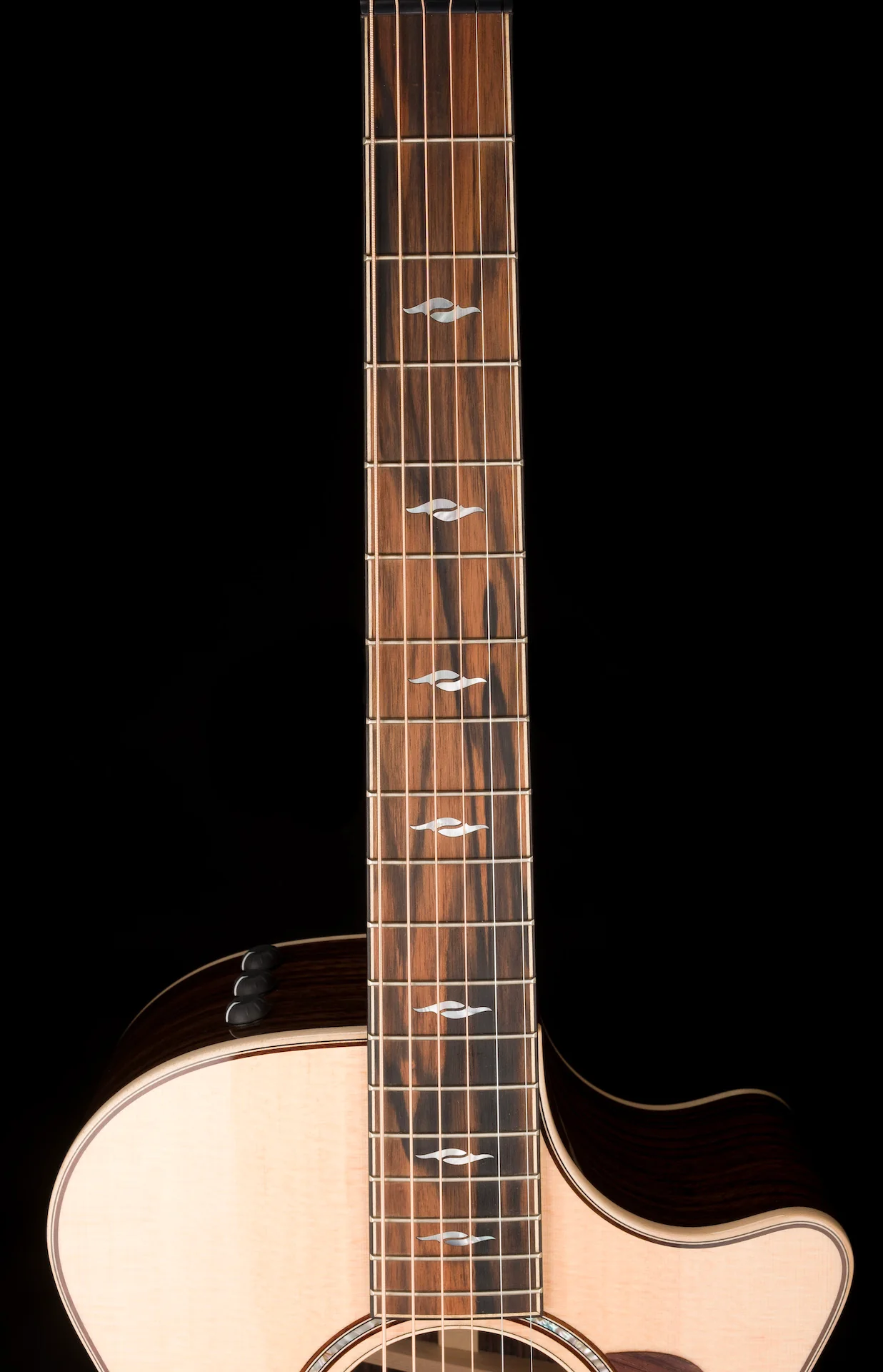 Taylor 812ce 12-Fret Acoustic Electric Guitar With Case - Demo - Image 13