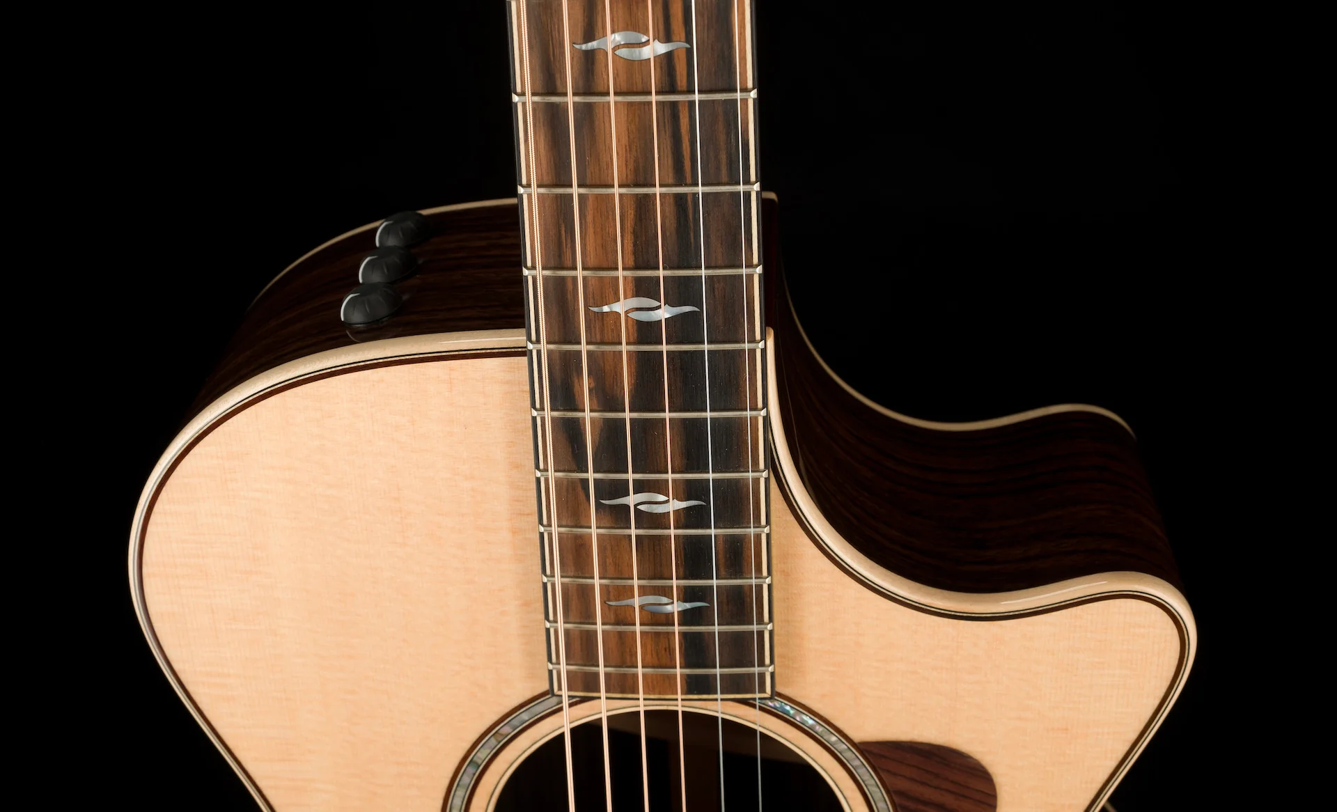 Taylor 812ce 12-Fret Acoustic Electric Guitar With Case - Demo - Image 4