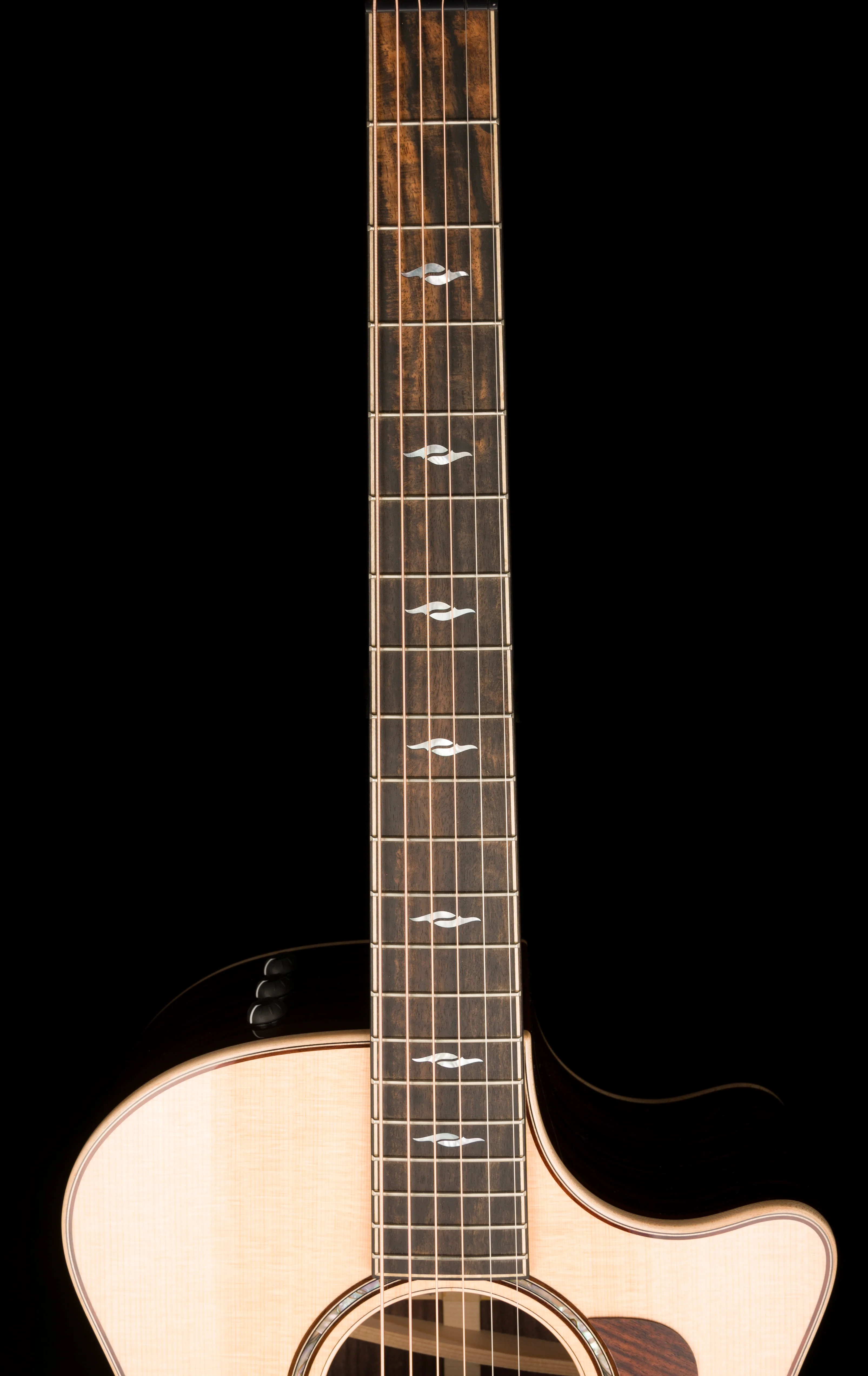 Taylor 814ce Acoustic Electric Guitar With Case - Image 14