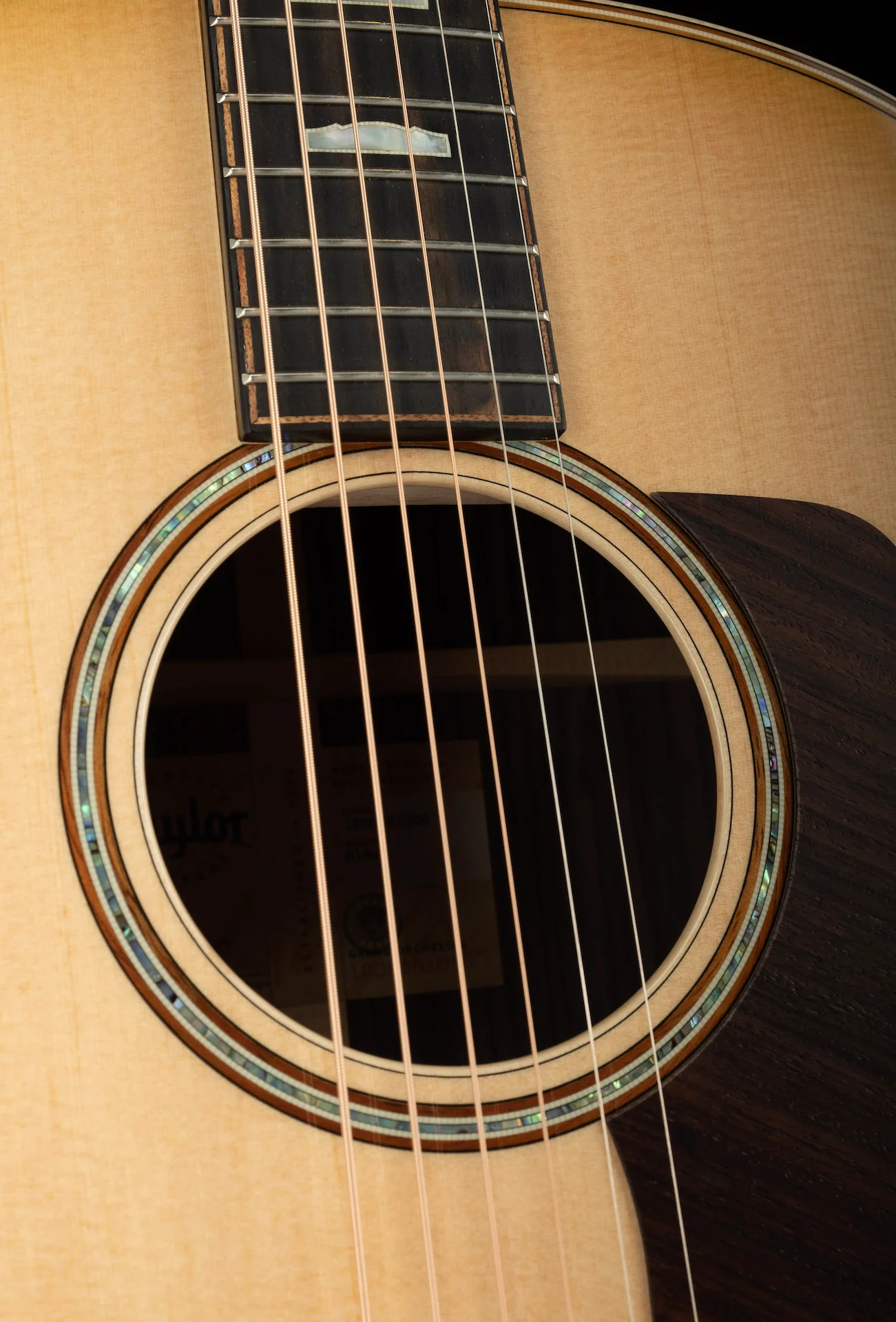 Taylor 818e Acoustic Electric Guitar With Case - Image 4