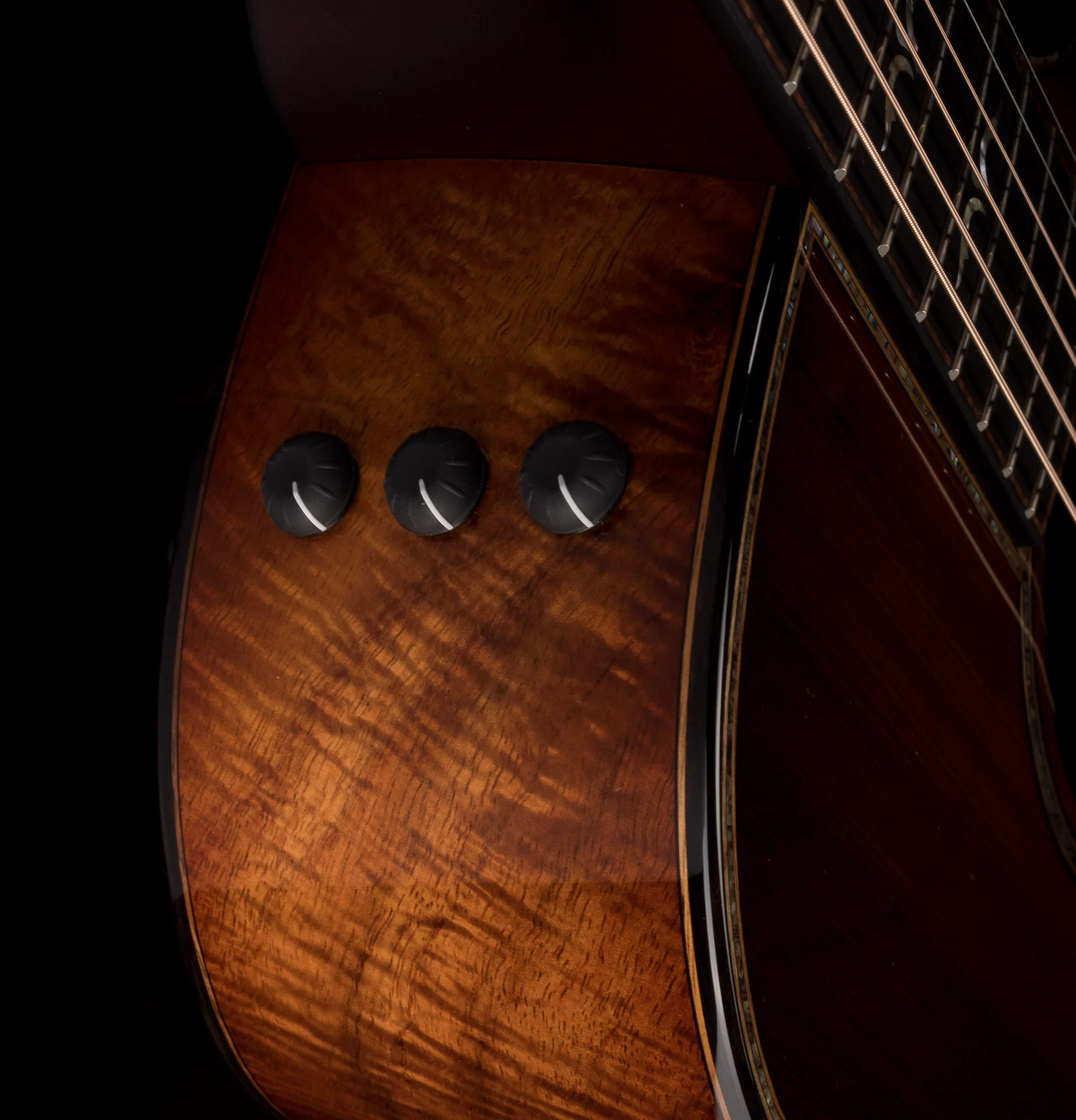 Taylor 914ce LTD AA-Grade Figured Hawaiian Koa With Case - Image 10