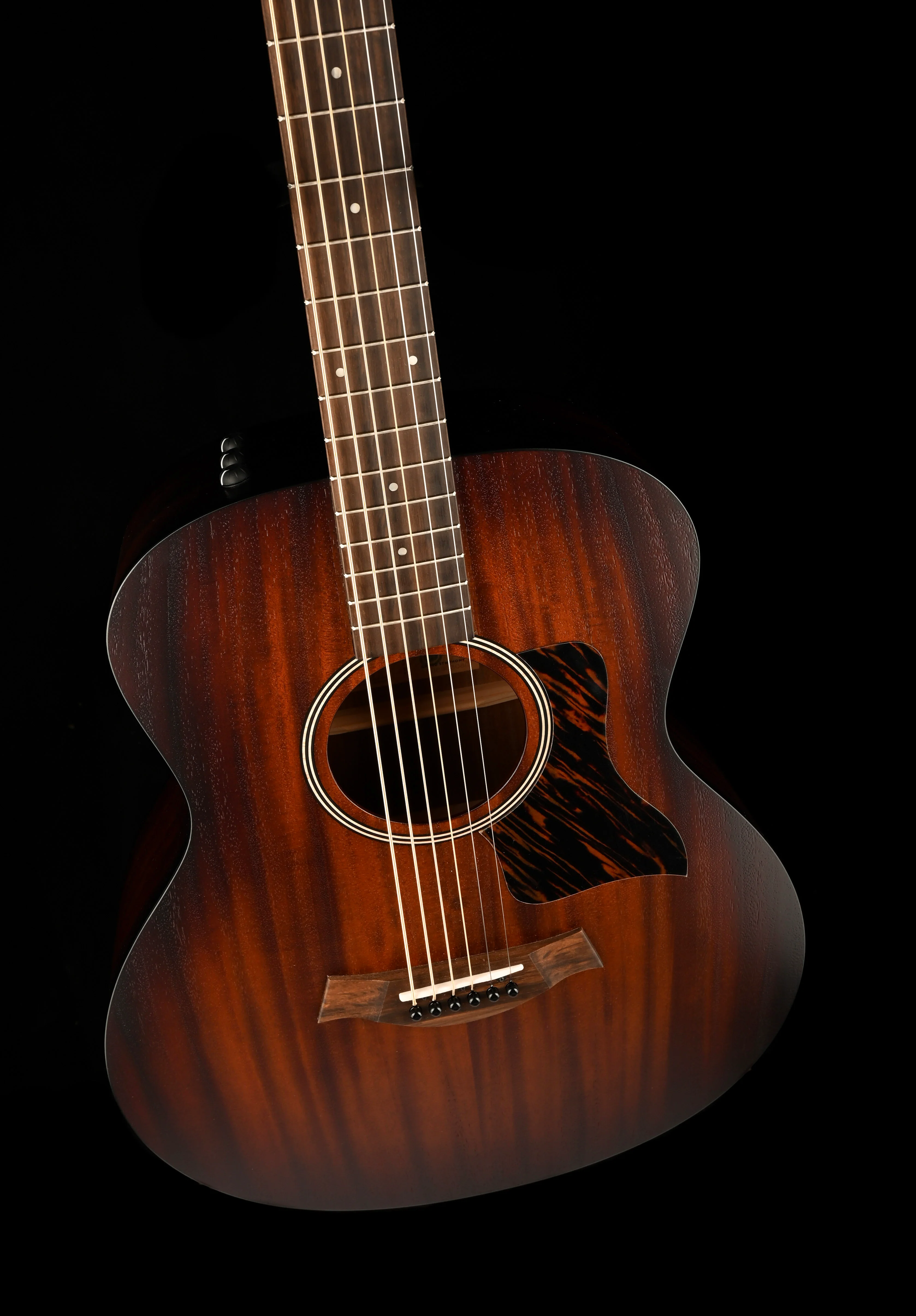 Taylor American Dream AD26e Baritone Grand Symphony 6-String Shaded Edge Burst With Case - Image 4
