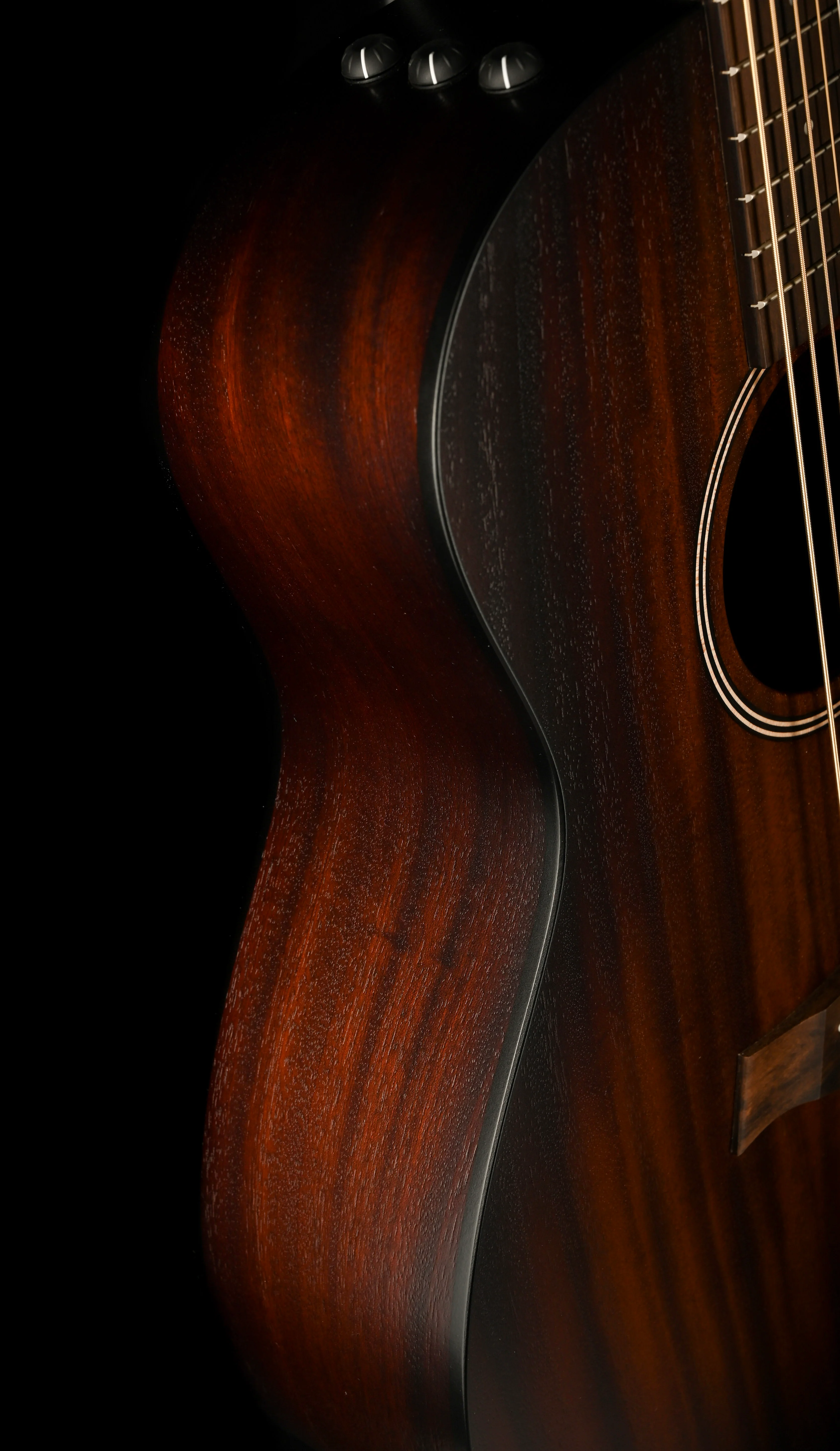 Taylor American Dream AD26e Baritone Grand Symphony 6-String Shaded Edge Burst With Case - Image 9