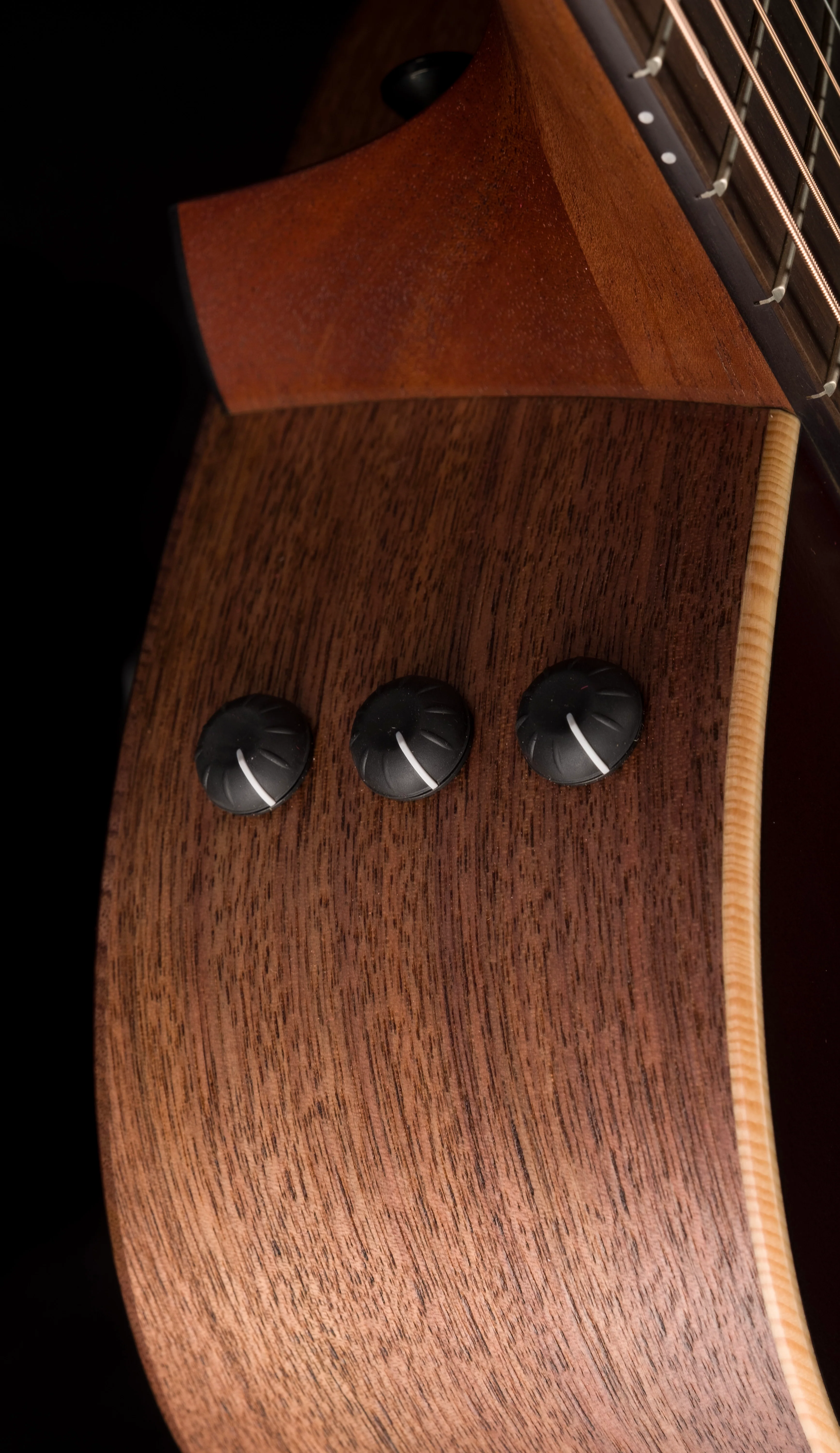 Taylor American Dream AD12e-SB Tobacco Sunburst with Aerocase - Image 11