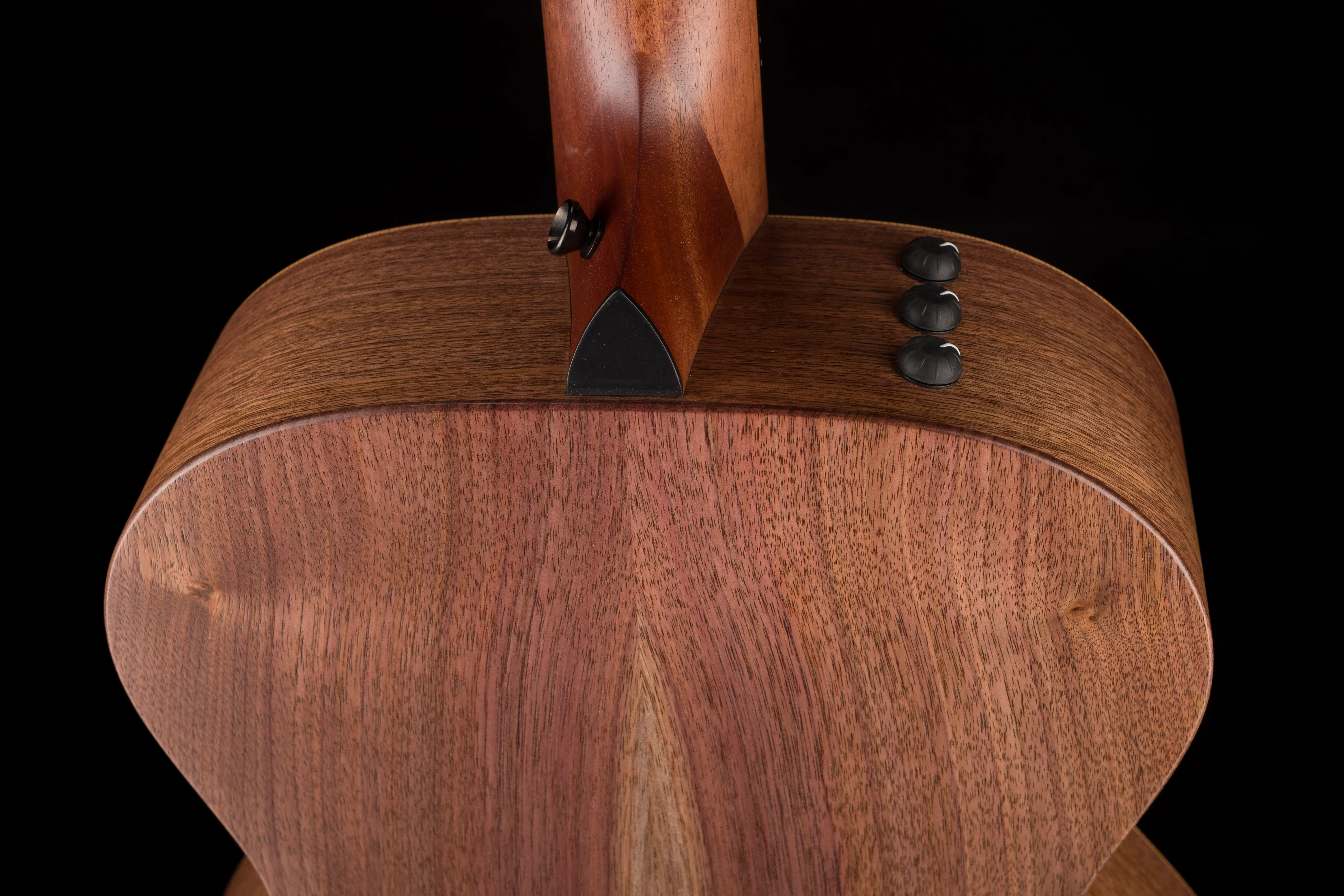 Taylor American Dream AD12e-SB Tobacco Sunburst with Aerocase - Image 15