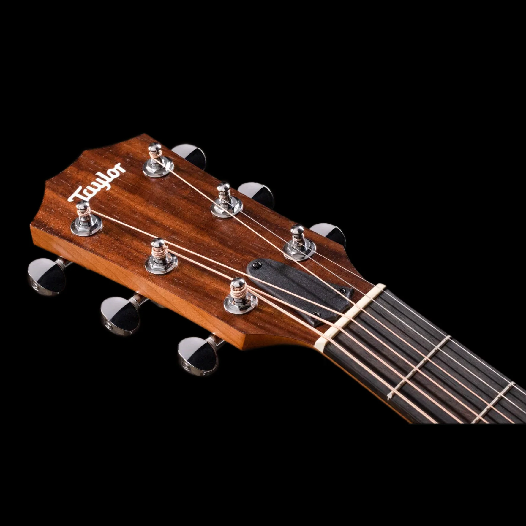 Taylor Big Baby Taylor (BBT) Walnut and Spruce Acoustic Guitar With Gig Bag - Image 12