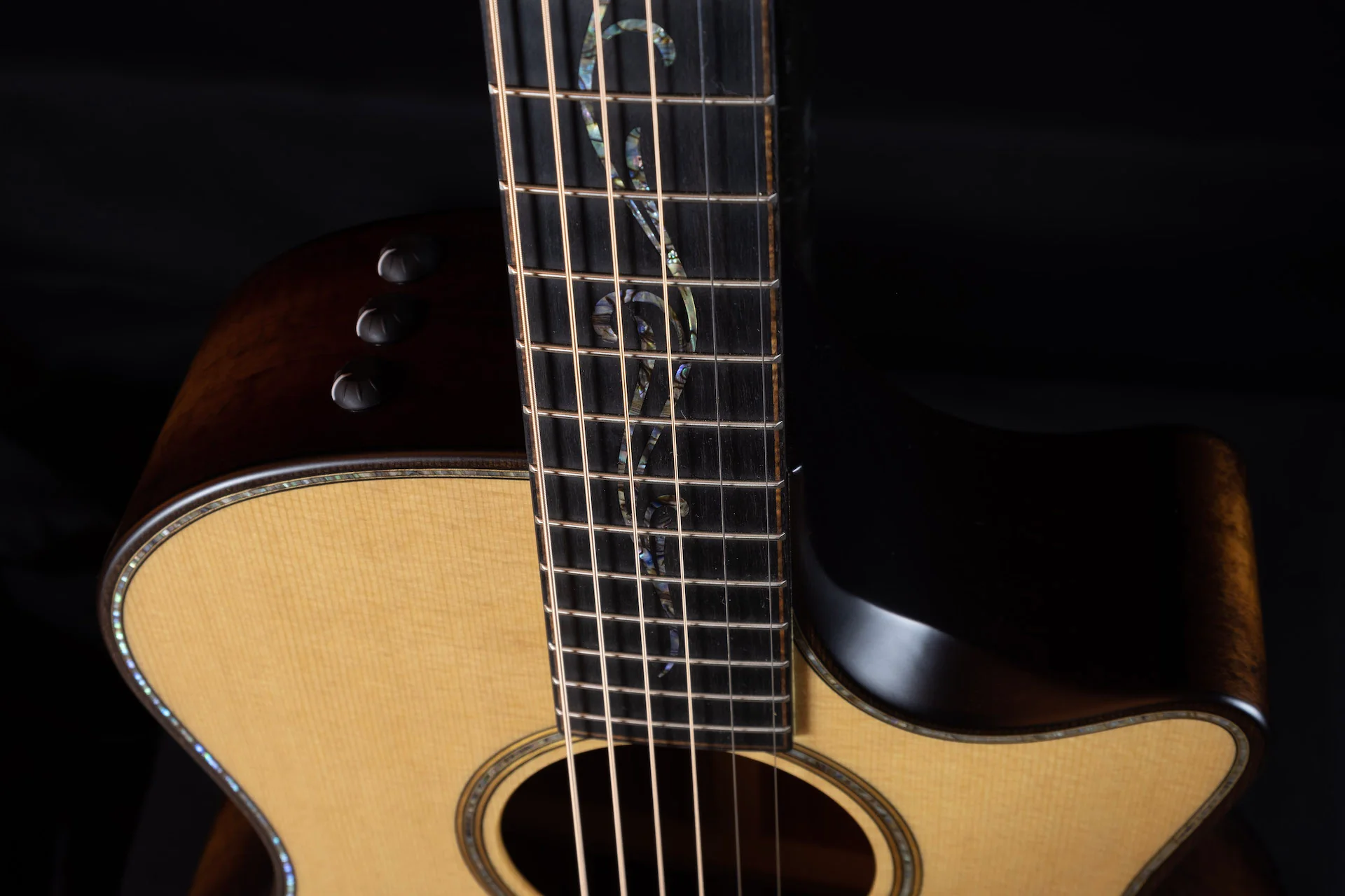 Taylor Builder's Edition K14ce Acoustic Electric Guitar With Case - Image 7