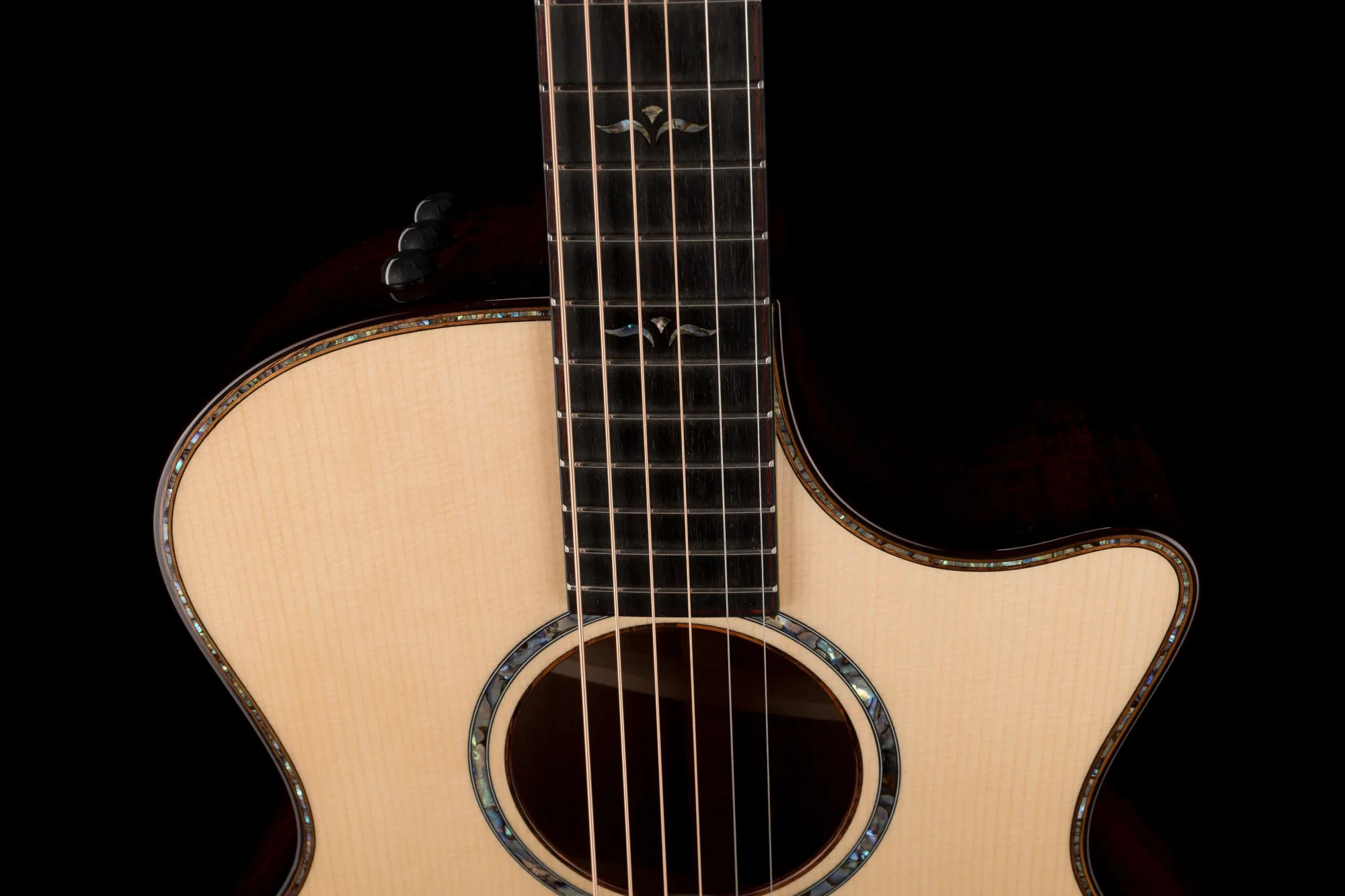 Taylor Custom Grand Auditorium Adirondack Spruce and Tasmanian Blackwood Natural With Case - Image 3