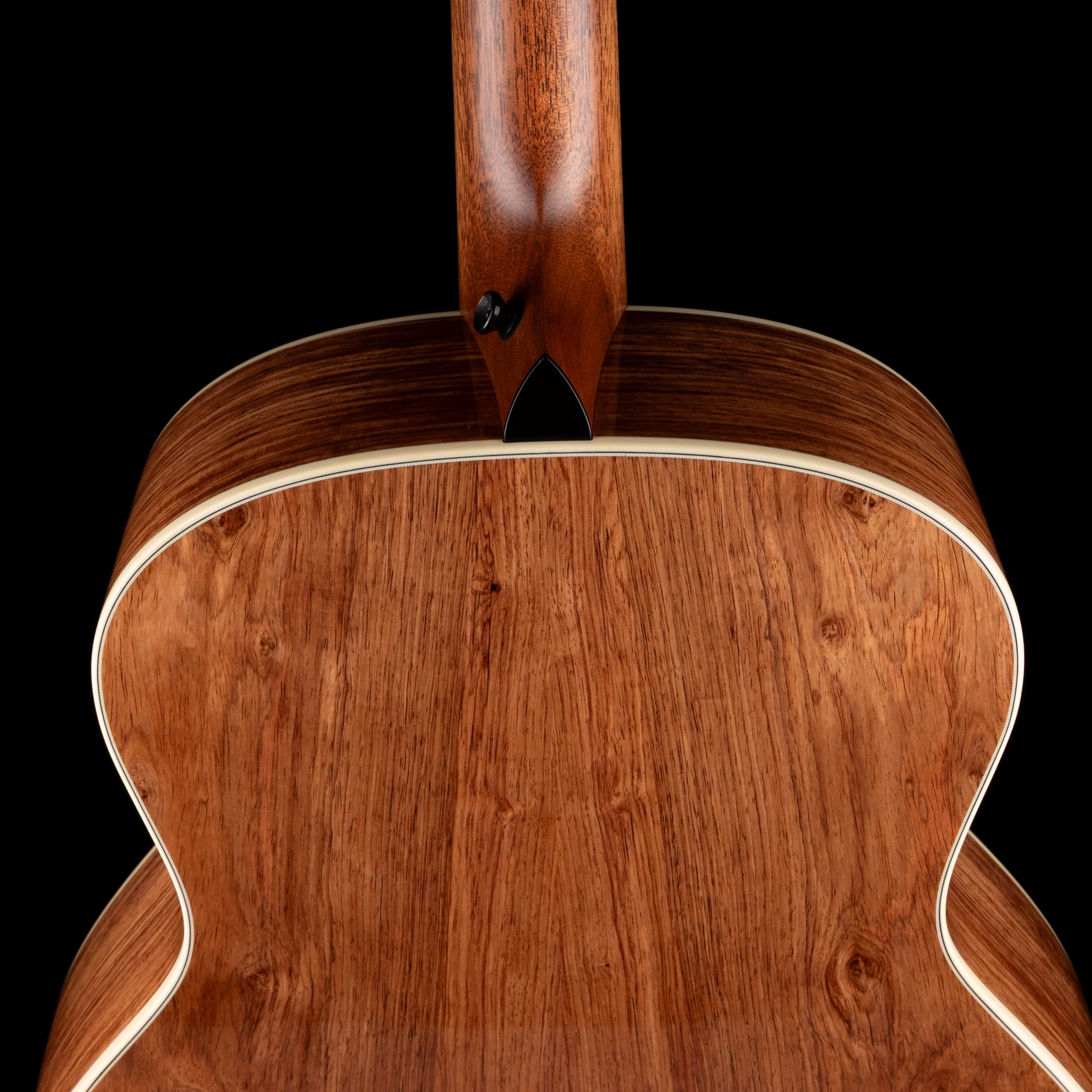 Taylor Gold Label 914e Teardrop Sunburst Acoustic Electric Guitar with Case - Image 12