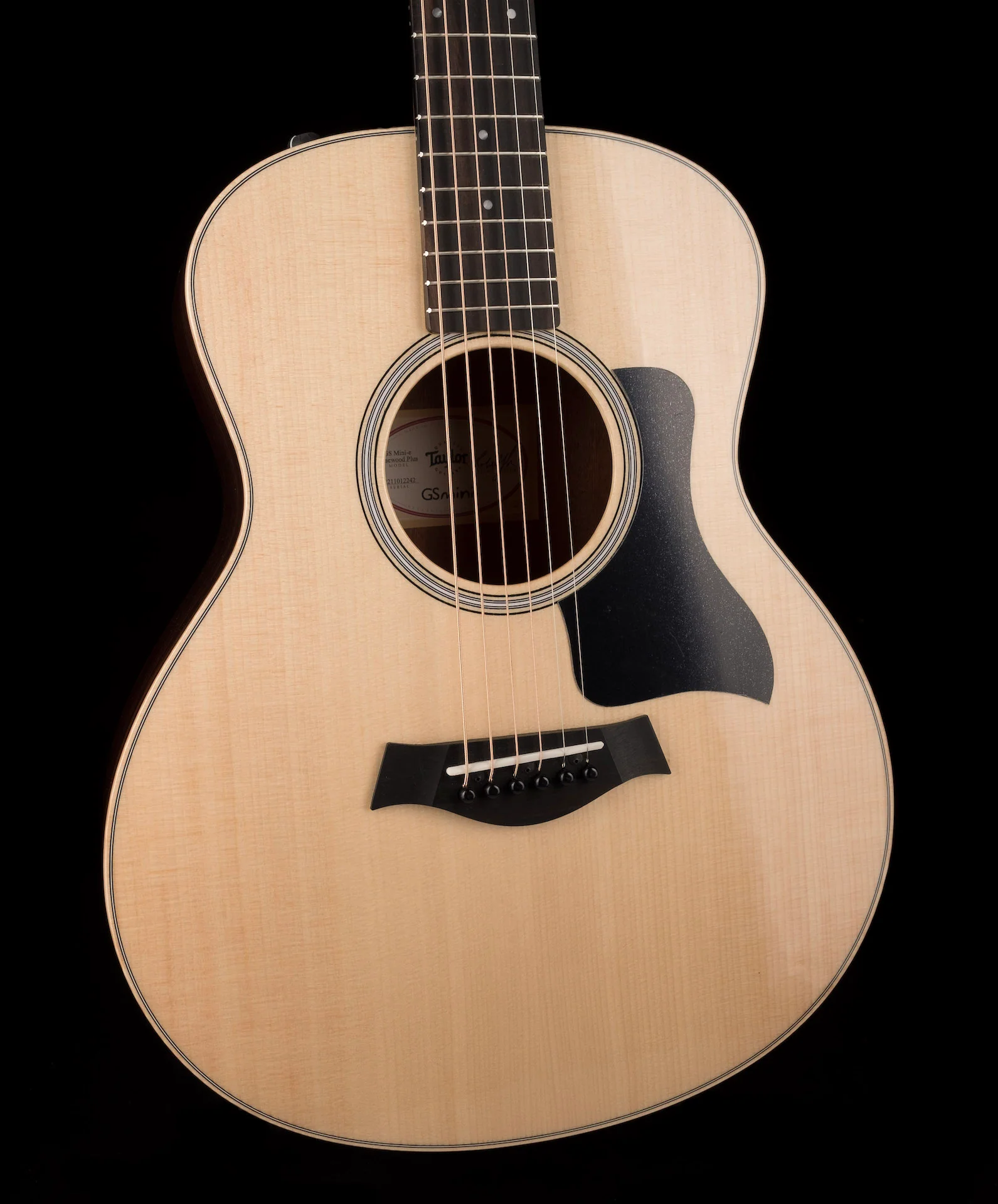 Taylor GS Mini-e Rosewood Plus With AeroCase - Image 7