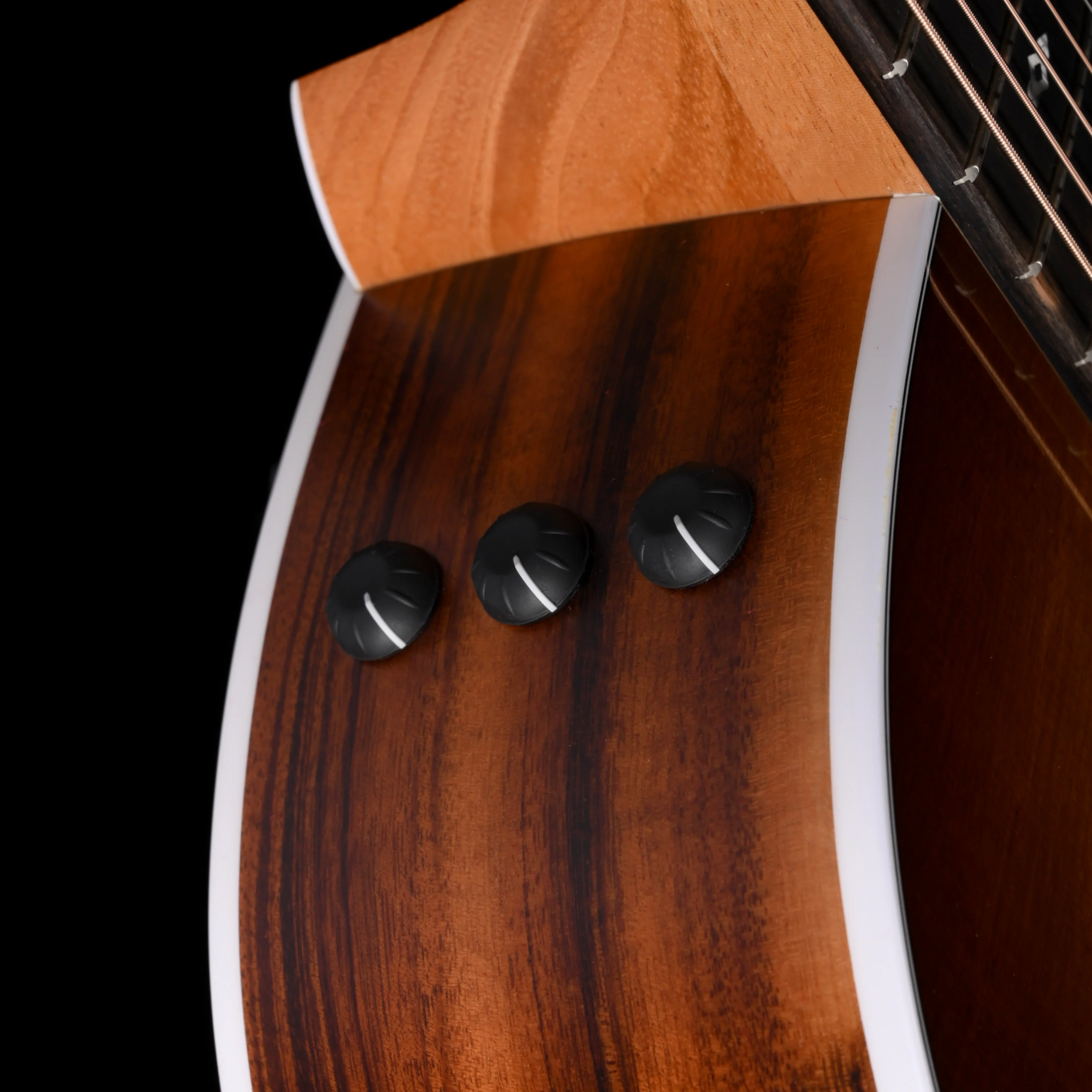 Taylor Special Edition 214ce Tigerwood Shaded Edgeburst Acoustic Electric Guitar With Case - Image 8