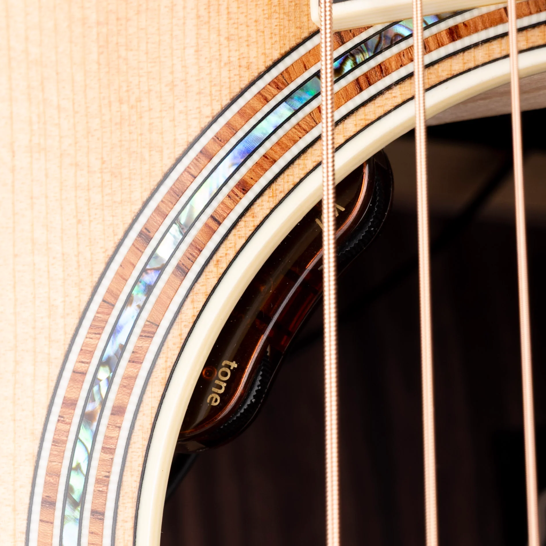 Taylor Truetone Custom Select Gold Label 814e Super Auditorium Rosewood Natural with Case - Image 8