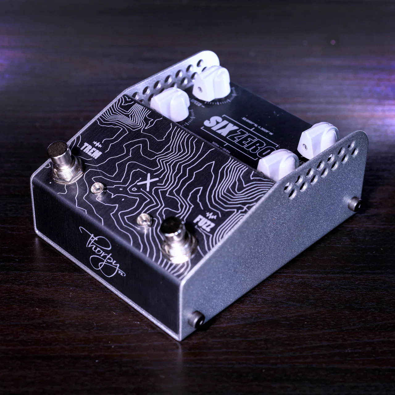 Thorpy FX Six Zero Fuzz & Tremolo Pedal - Image 4