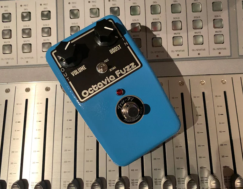 Tru-Fi Octavia Fuzz Guitar Pedal Blue