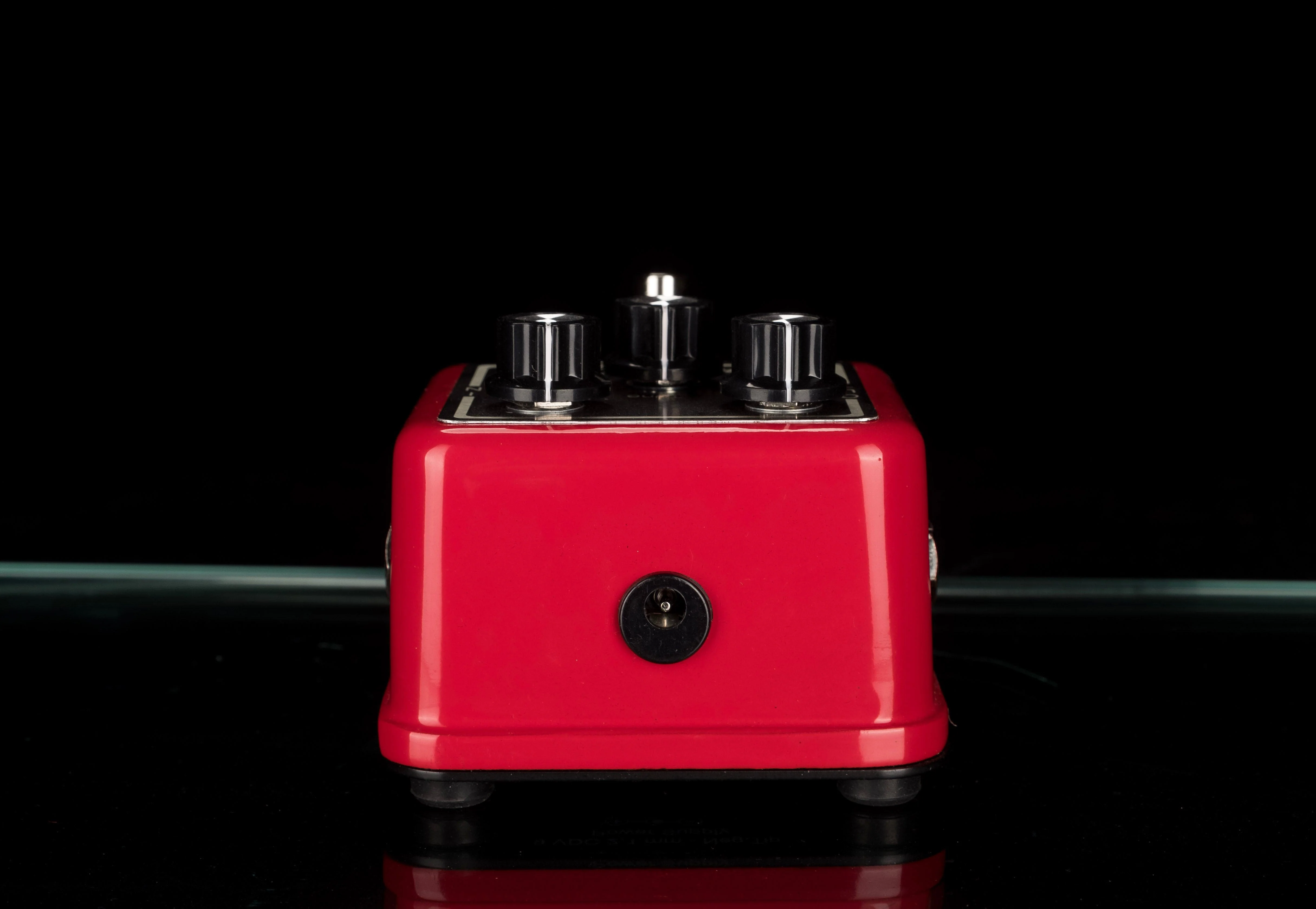 Tru-Fi Sammy's Fuzz Guitar Pedal Standard Red - Image 3