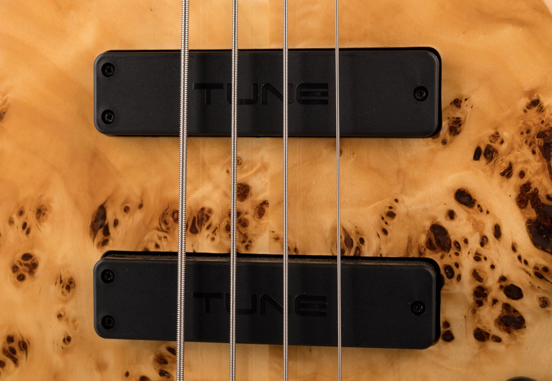 Pre Owned Tune TWB43-BR Electric Bass Burl Top Natural With OHSC - Image 7