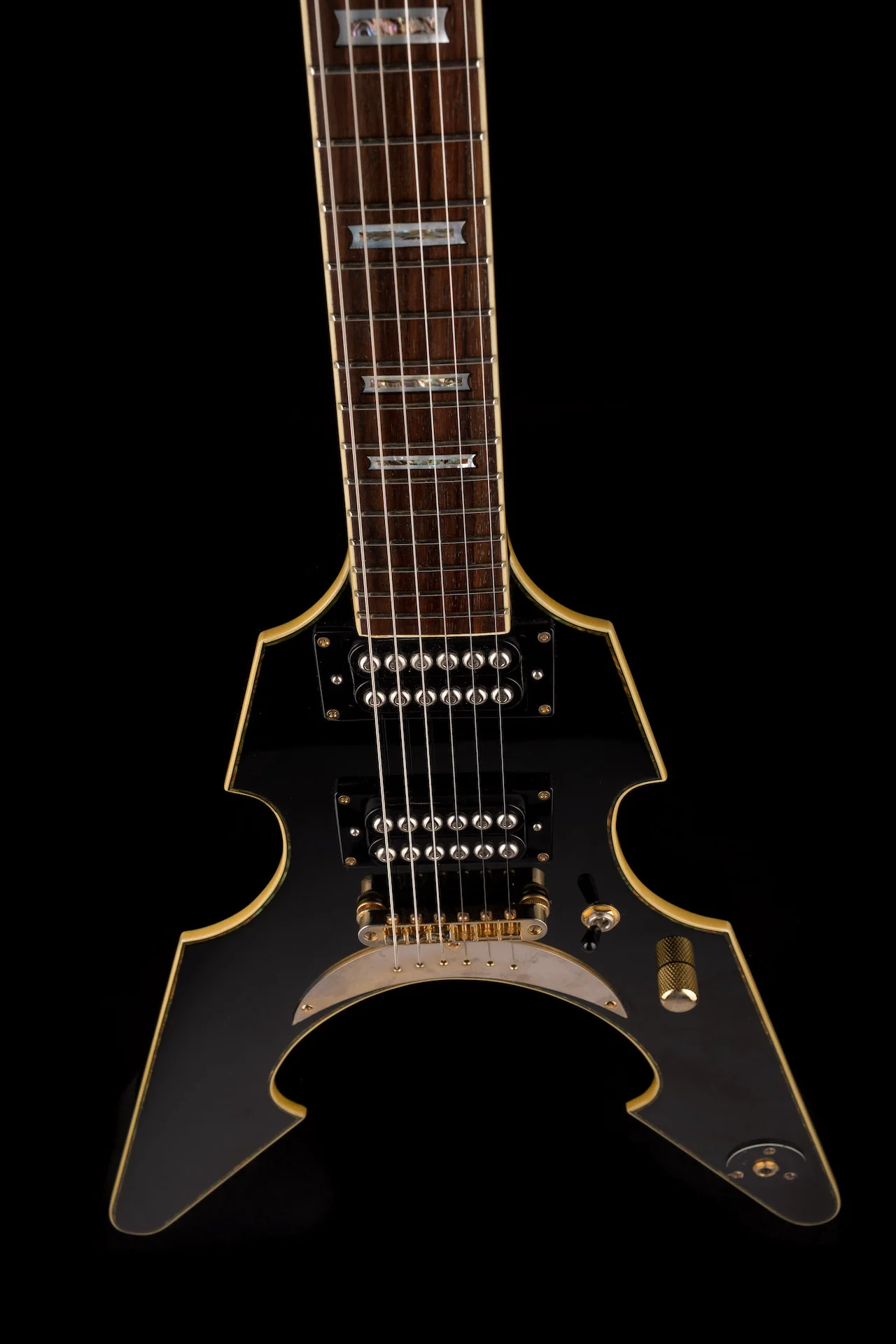 Turser Warlord Flying V Black With Gig Bag - Image 4