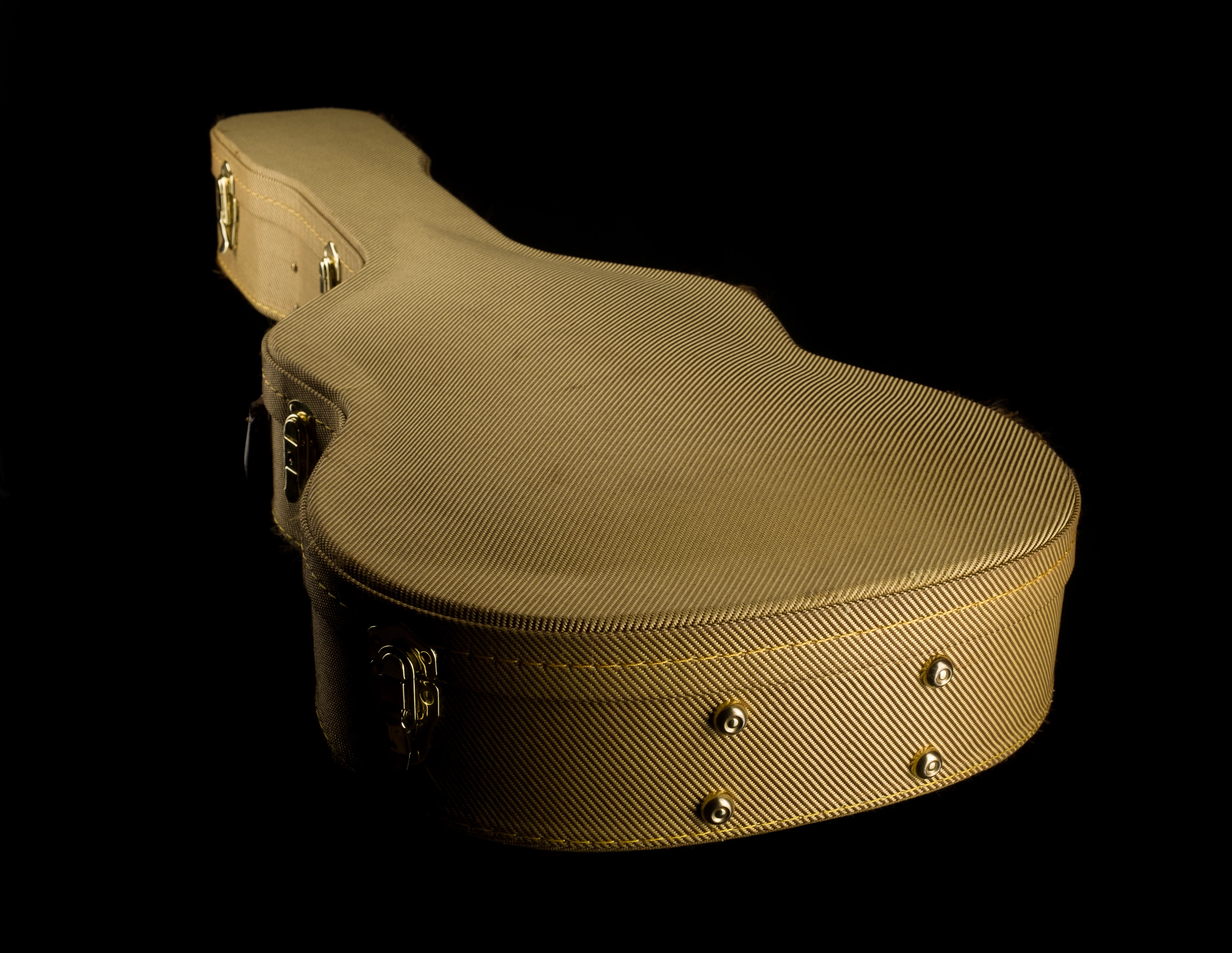 Used 00 Small Body Acoustic Guitar Case Tweed - Image 3