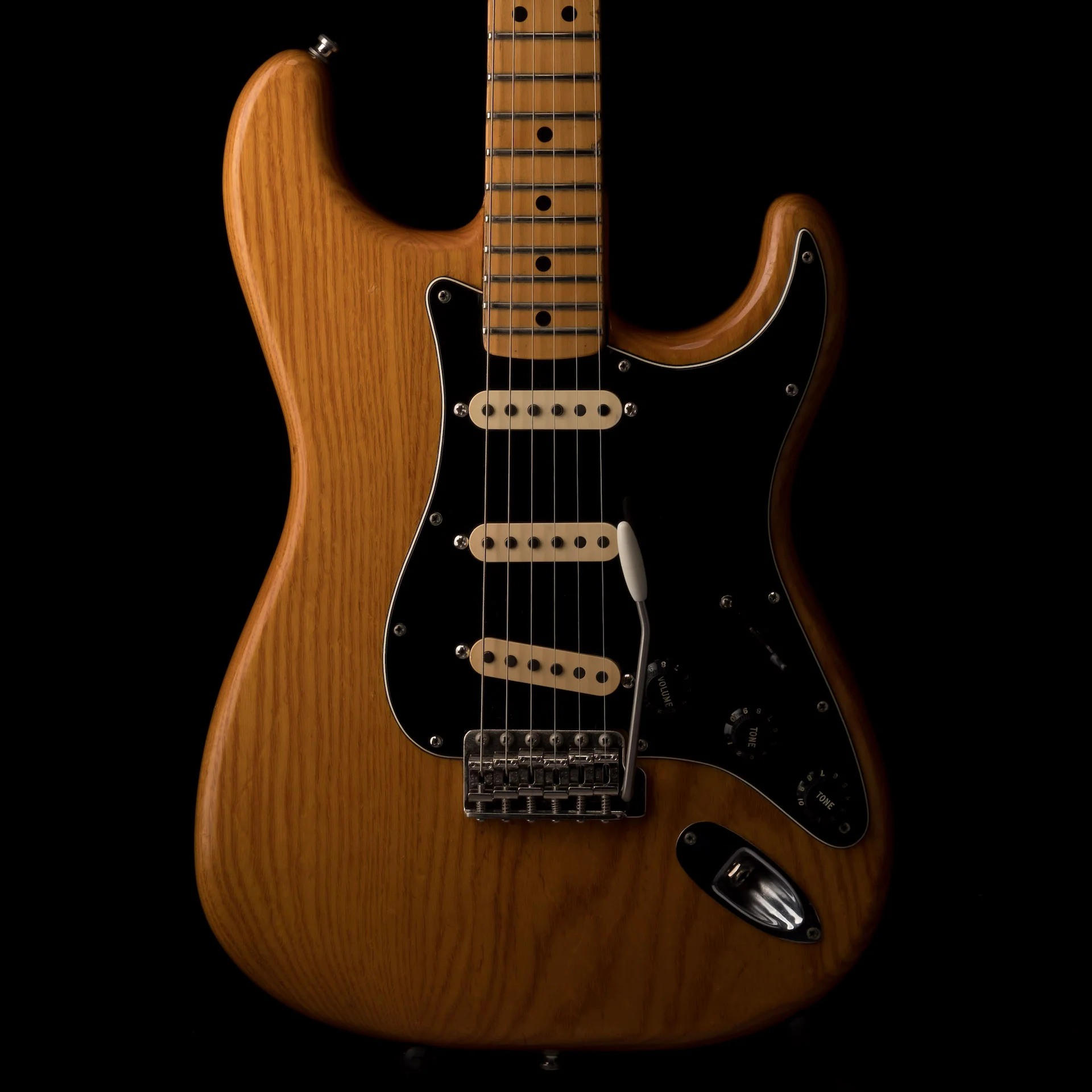 Used 1979 Fender Stratocaster Natural with Gig Bag - Image 6