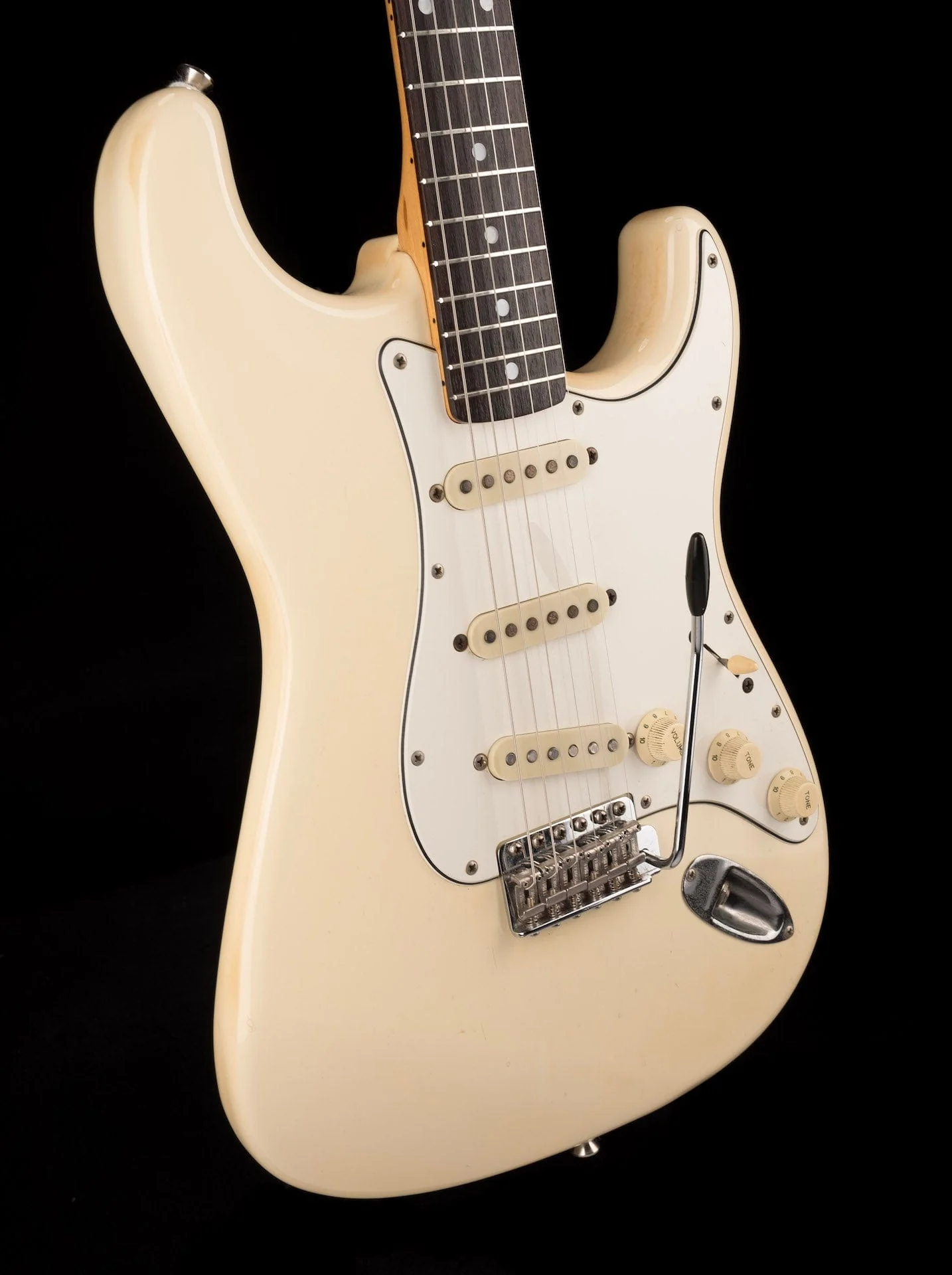 Vintage 1985 Fender ‘72 Reissue ST72-70 Stratocaster MIJ E-Series Olympic White With HSC - Image 10