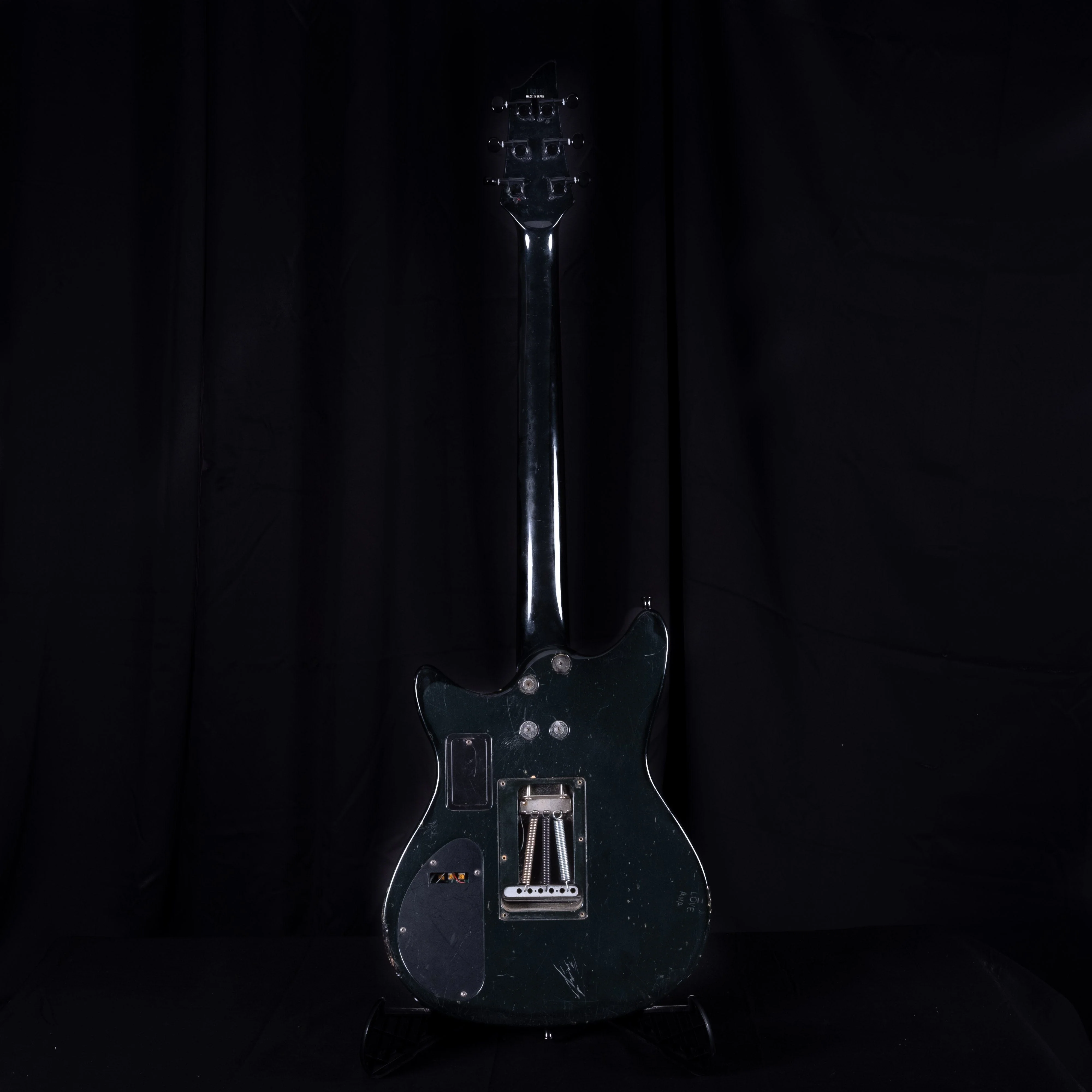 Pre Owned Vintage 1989 Fender Heartfield Electric Guitar - Image 2