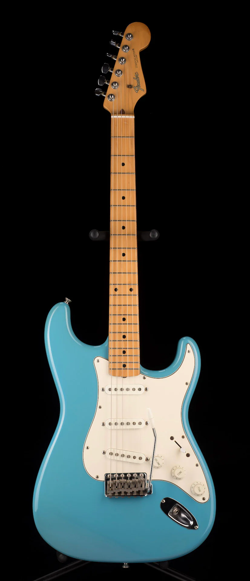Used 1990's Fender Made in Japan Stratocaster California Blue - Image 2