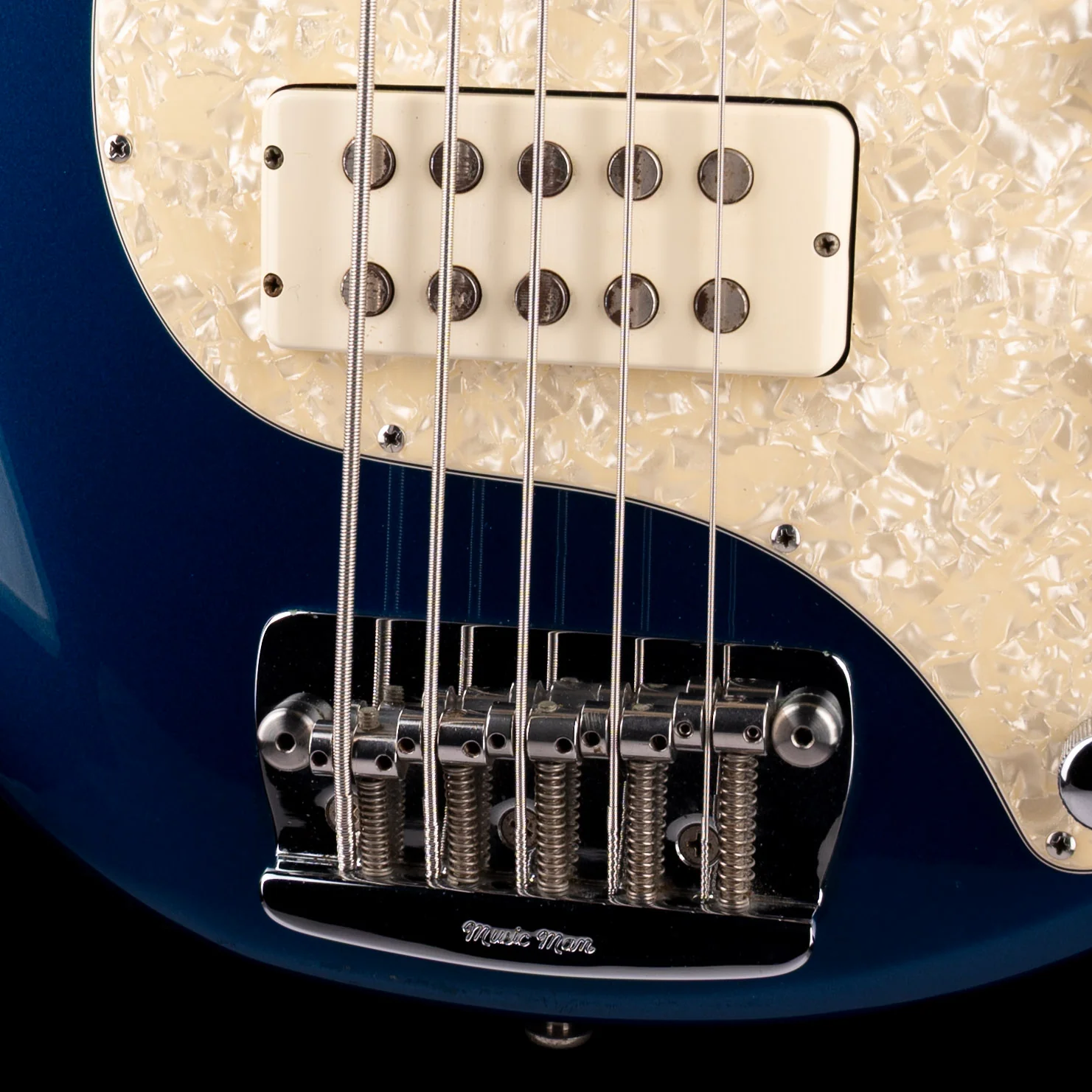 Used 1999 Ernie Ball Music Man Stingray 5 H Blue Pearl with OHSC - Image 4