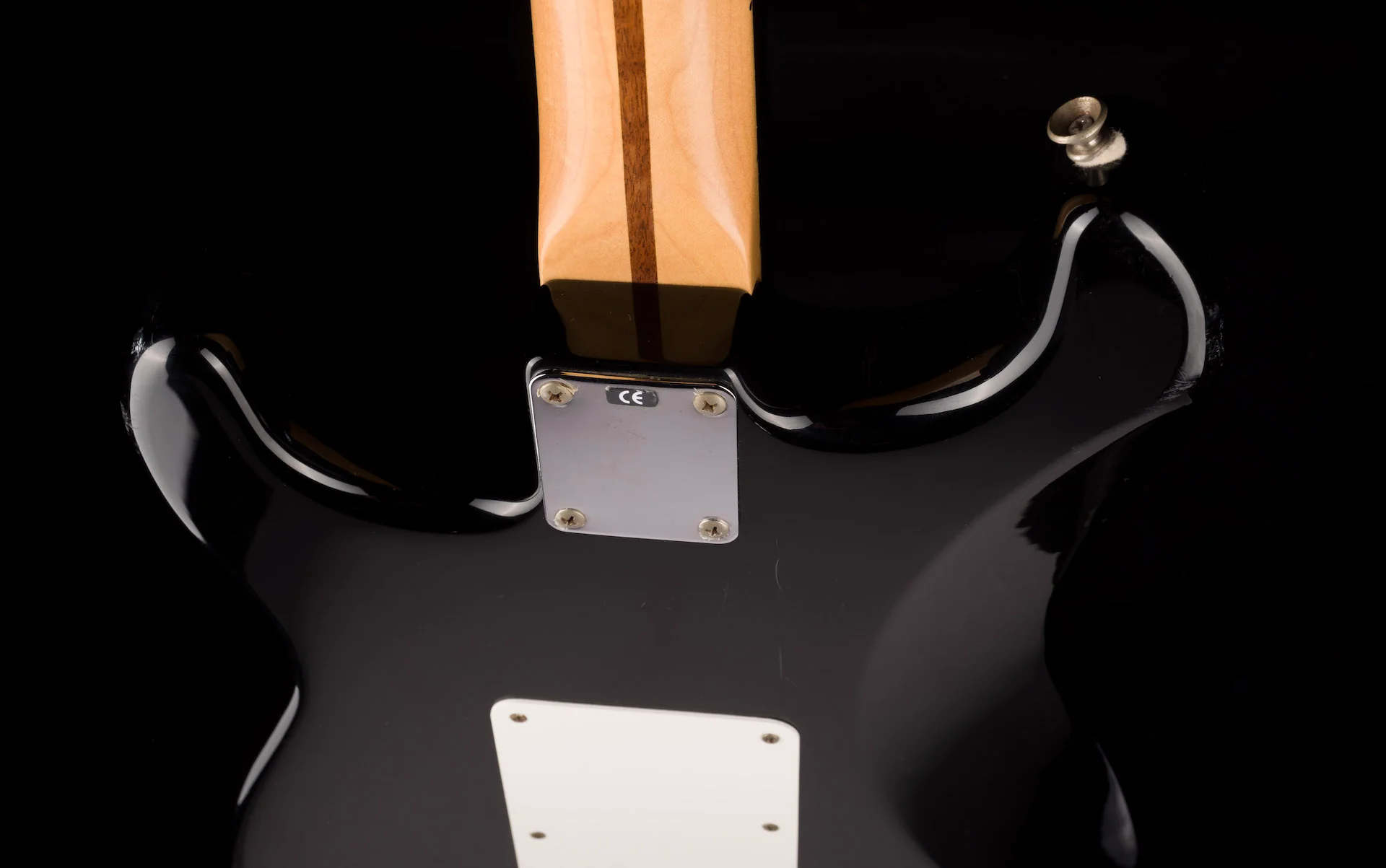 Used 2000 Fender Standard Stratocaster Black Electric Guitar - Image 16
