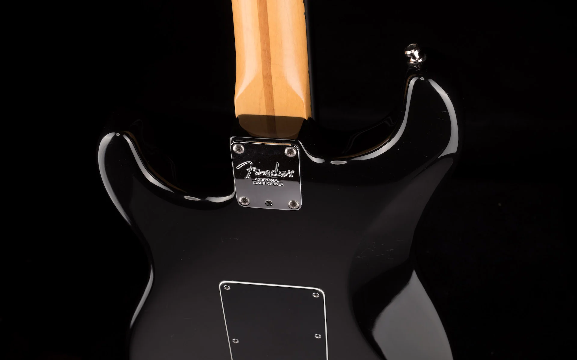 Used 2001 Fender American Series Stratocaster HSS Black with Gig Bag - Image 15
