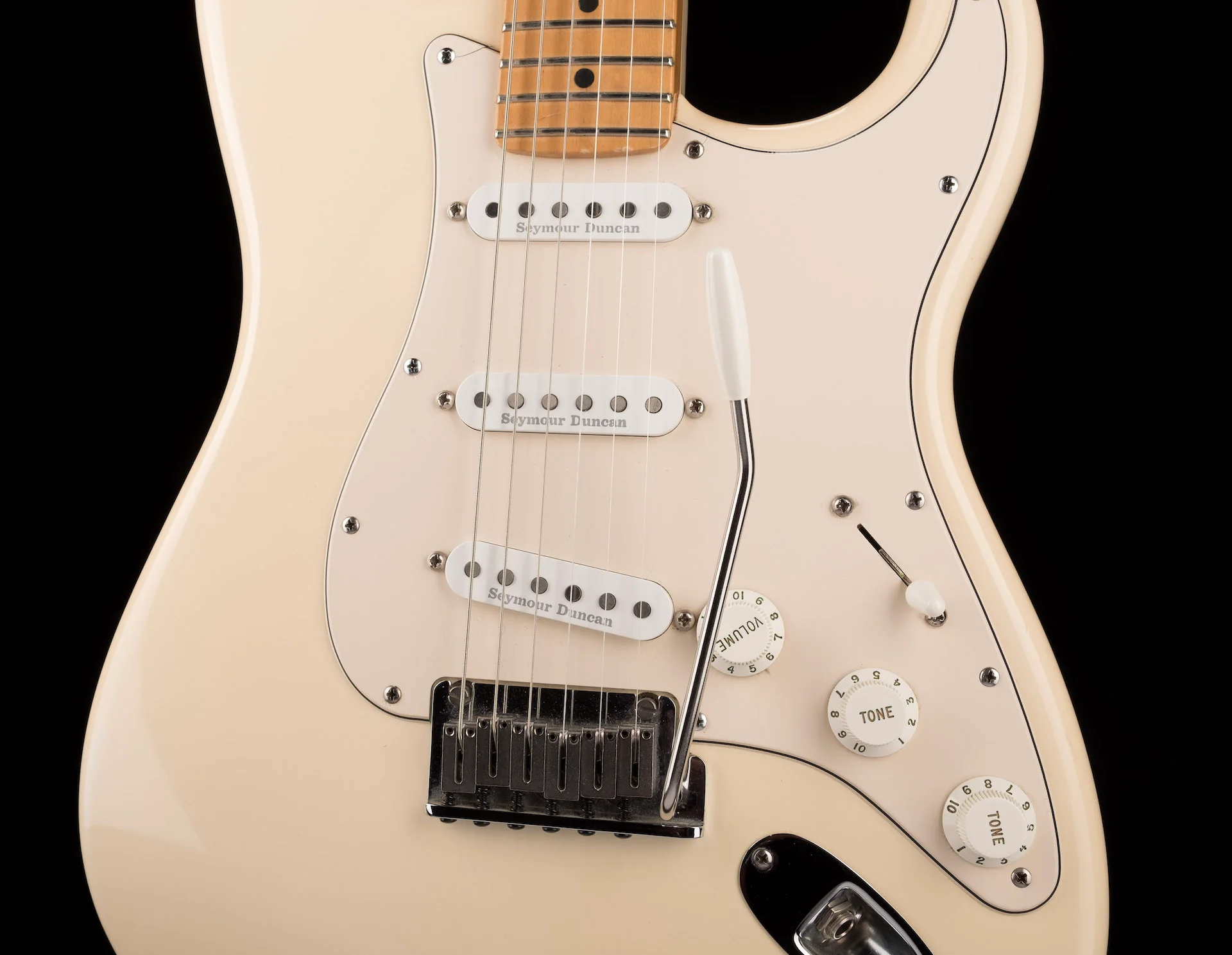 Used 2003 Fender American Stratocaster Seymour Duncan Pickups Olympic White With OHSC - Image 6
