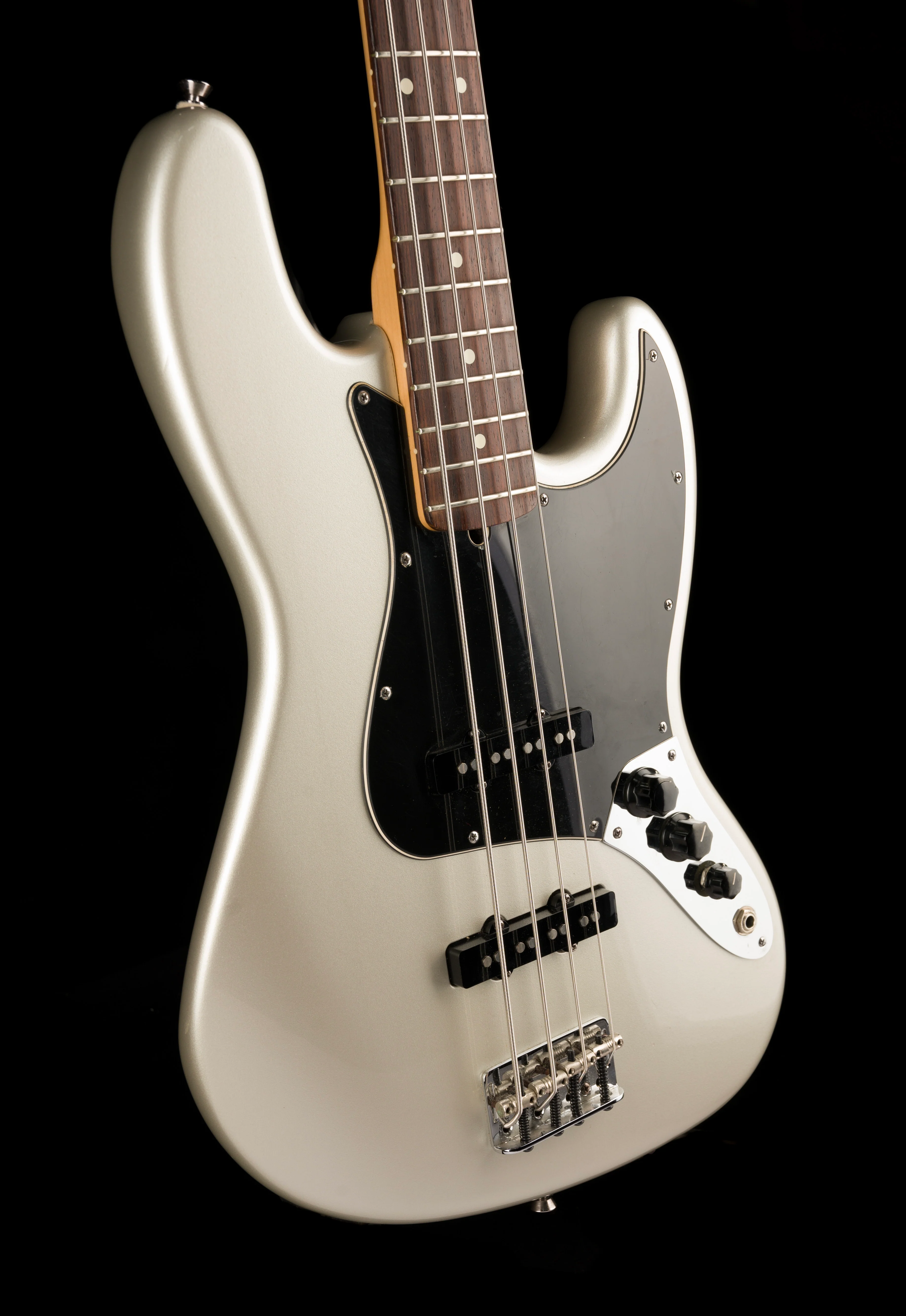 Used 2004 Fender American Jazz Bass Rosewood Fingerboard Chrome Silver With OHSC - Image 10