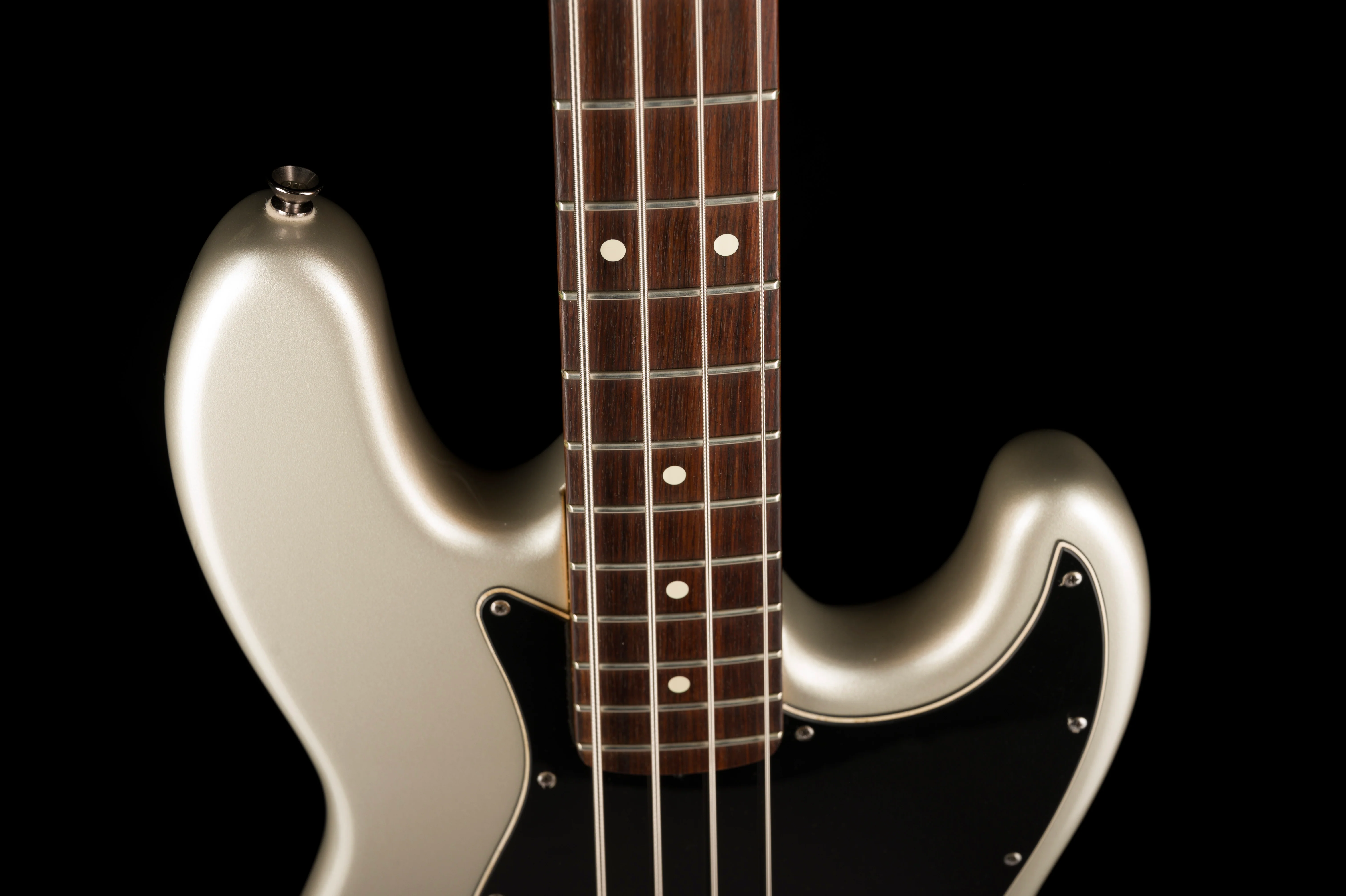 Used 2004 Fender American Jazz Bass Rosewood Fingerboard Chrome Silver With OHSC - Image 3