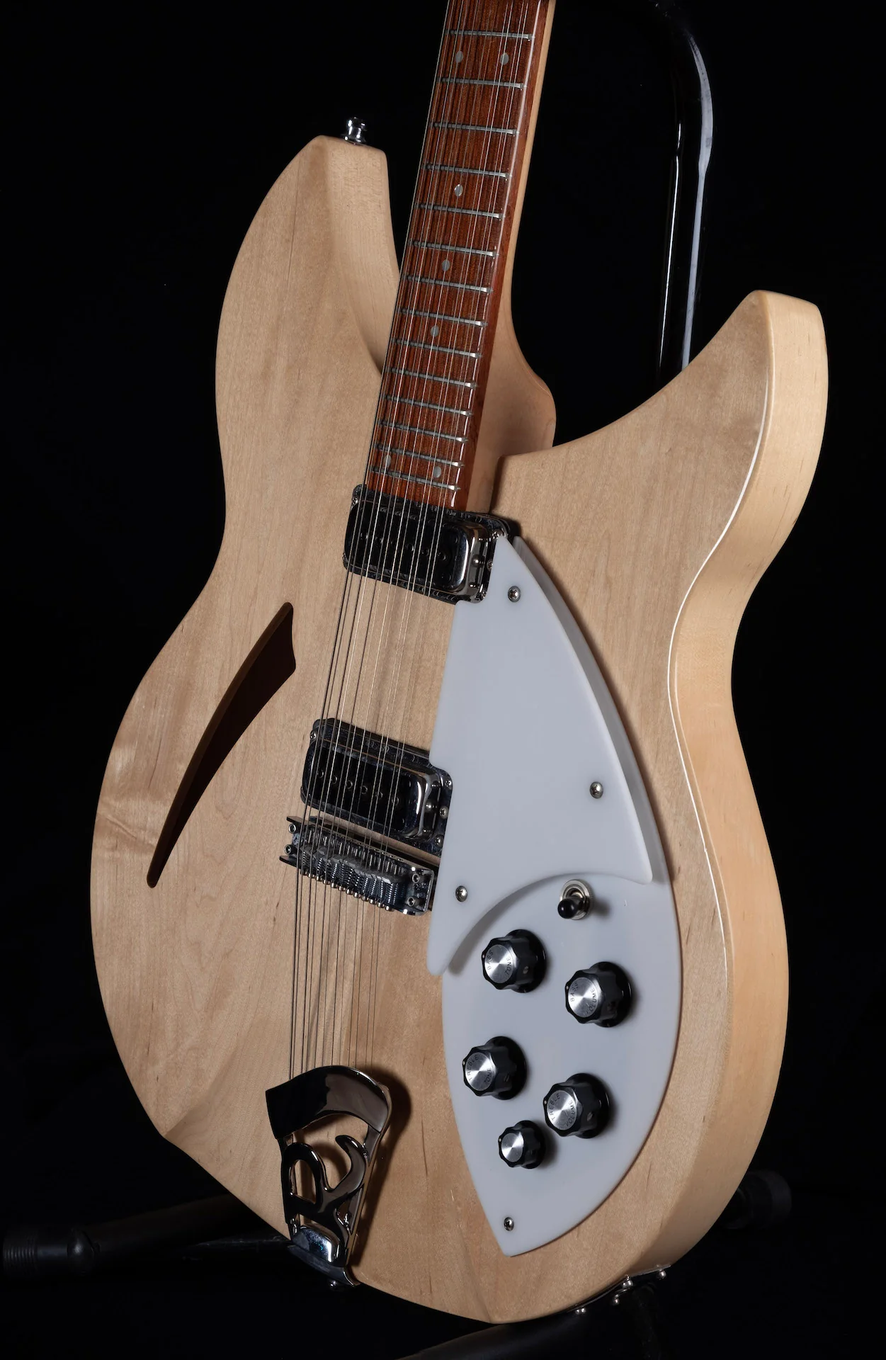 Used 2008 Rickenbacker 330/12MG Mapleglo 12 String Electric Guitar with OHSC - Image 3