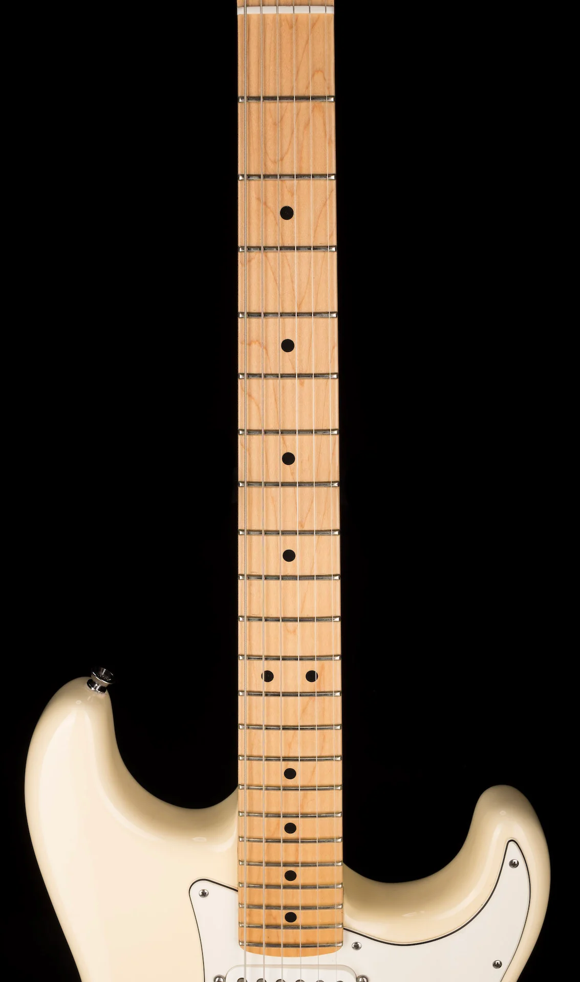 Used 2011 Fender American Standard Stratocaster Olympic White with OHSC - Image 11
