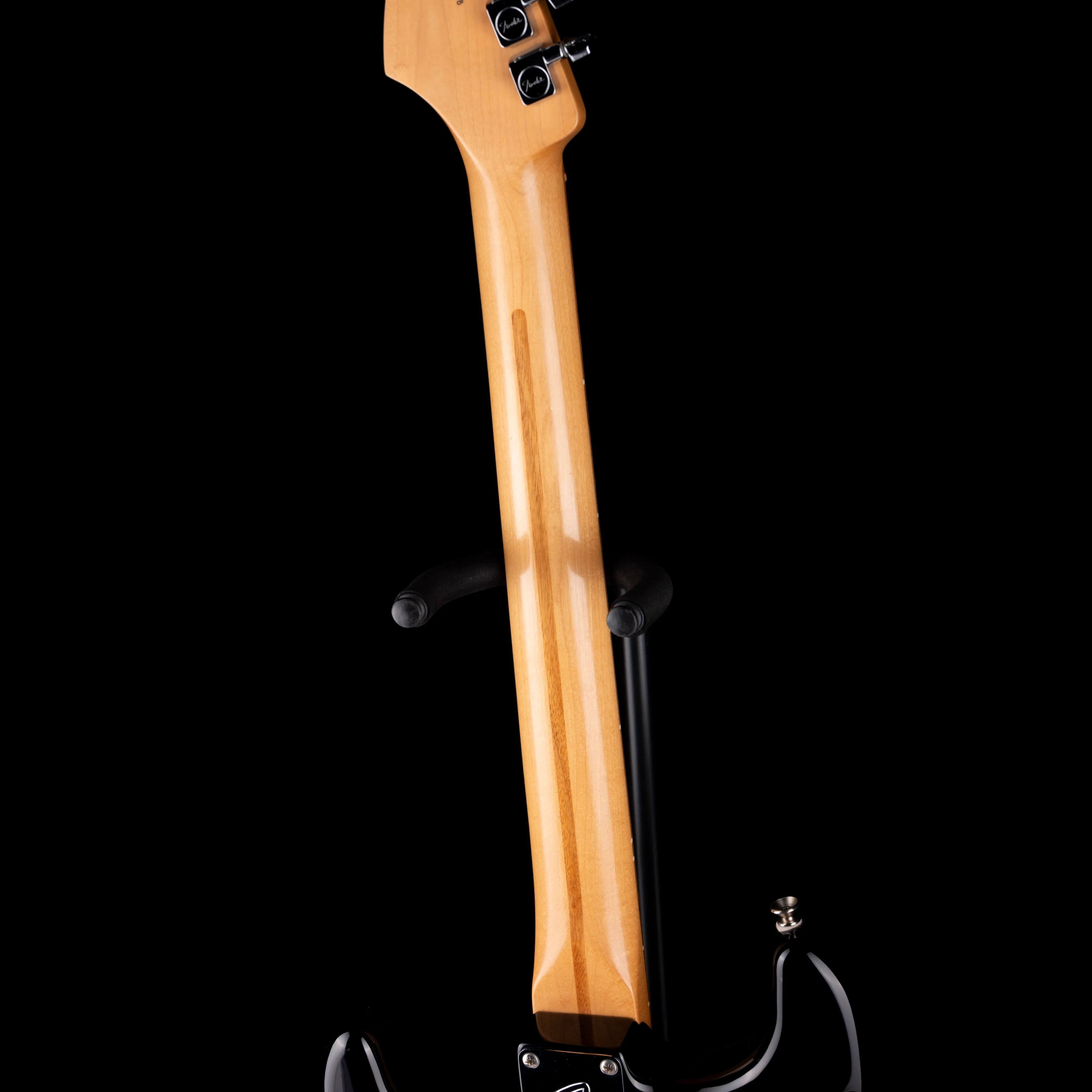 Used 2011 Fender Standard Stratocaster 3-Tone Sunburst with Case - Image 12