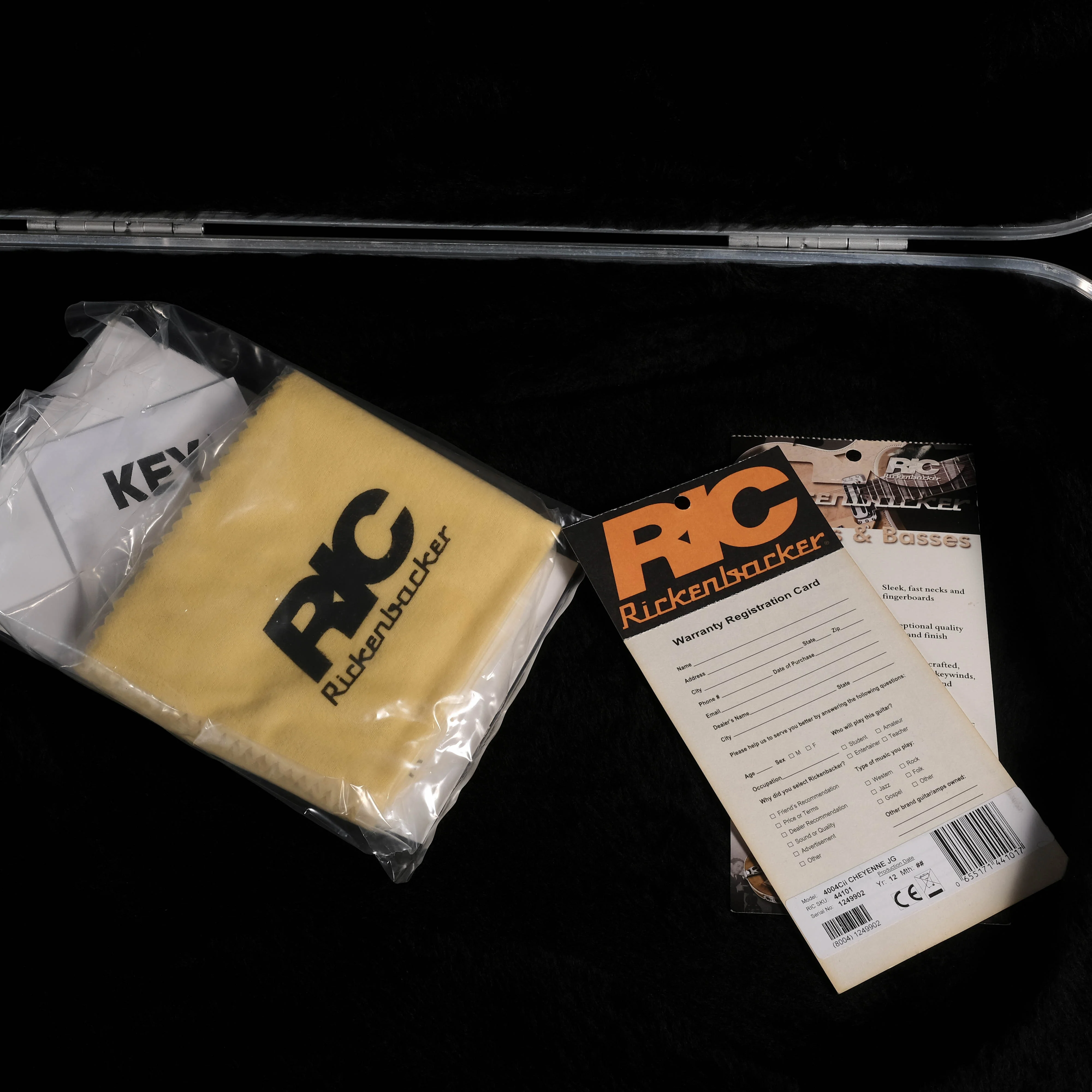 Pre Owned 2012 Rickenbacker 4004 Cheyenne Bass Guitar - JetGlo With OHSC - Image 13