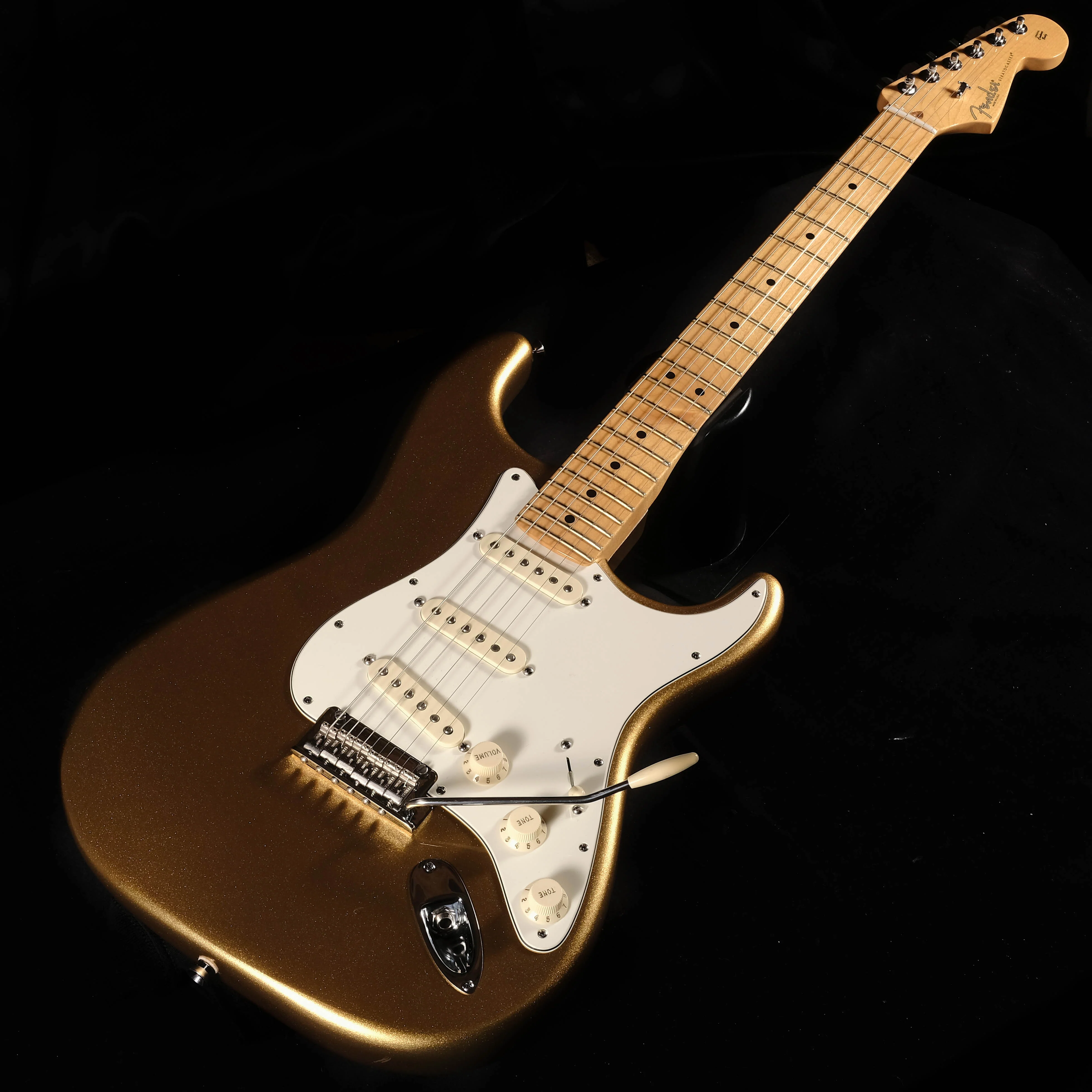 Used '14 Fender FSR Limited Edition Mystic Aztec Gold Stratocaster With OHSC - Image 3