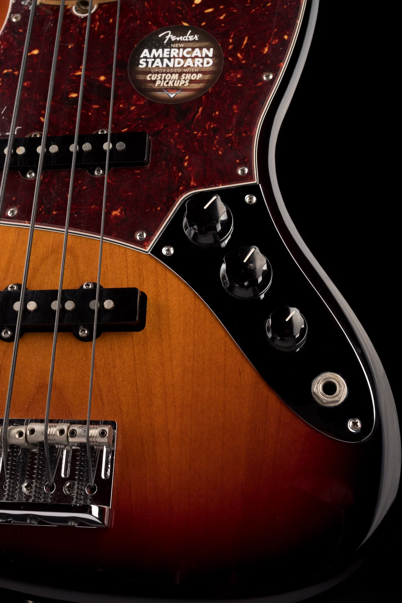 Used 2015 American Standard Jazz Bass Fretless 3-Tone Sunburst with OHSC - Image 8